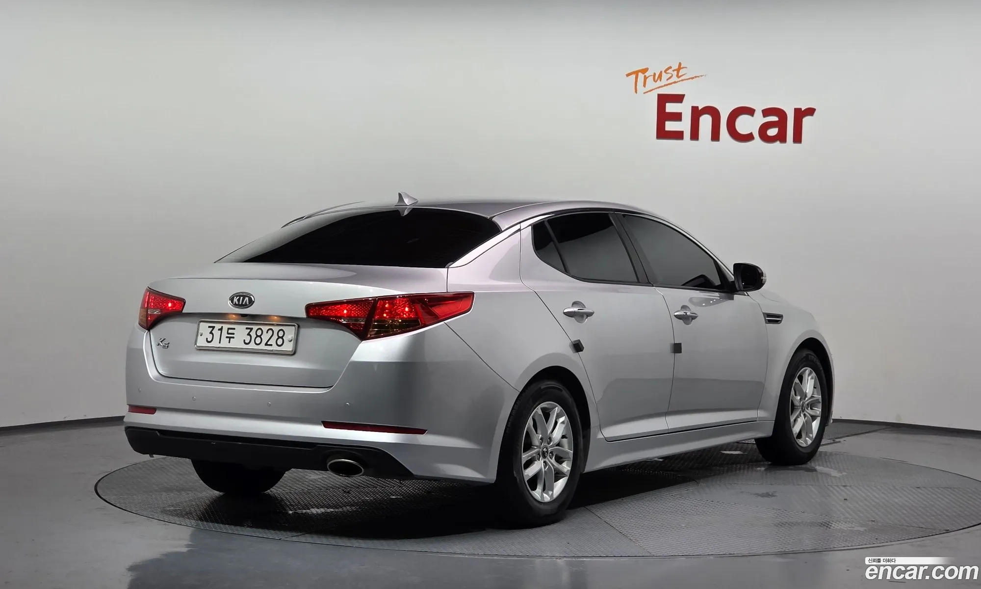 Kia K5 2012 — 24