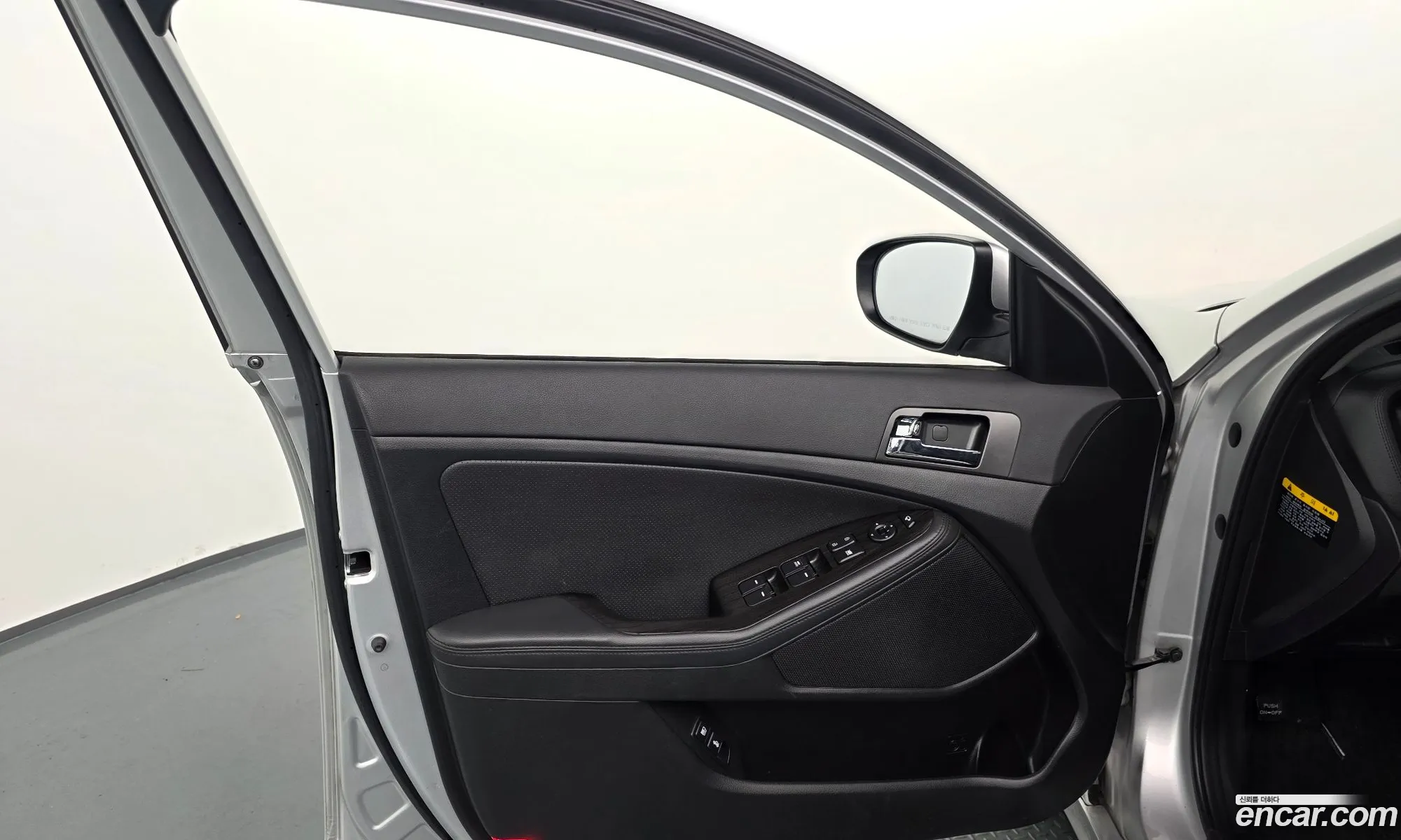 Kia K5 2012 — 17