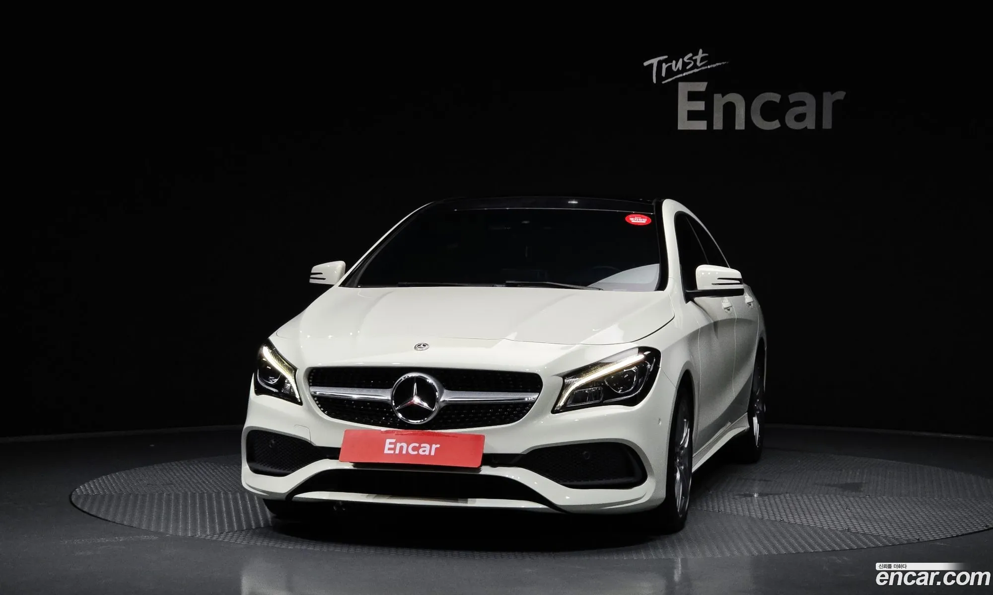 Mercedes-Benz CLA-Class C117 2017 — 26