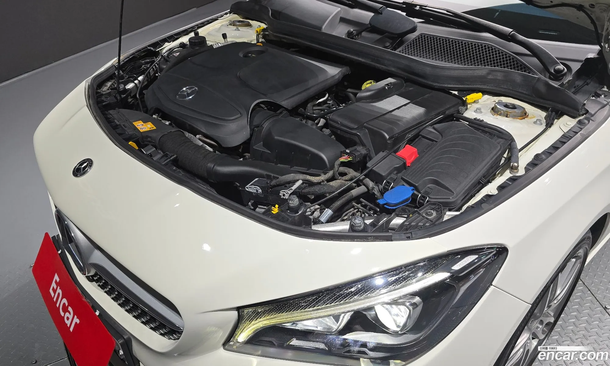Mercedes-Benz CLA-Class C117 2017 — 13