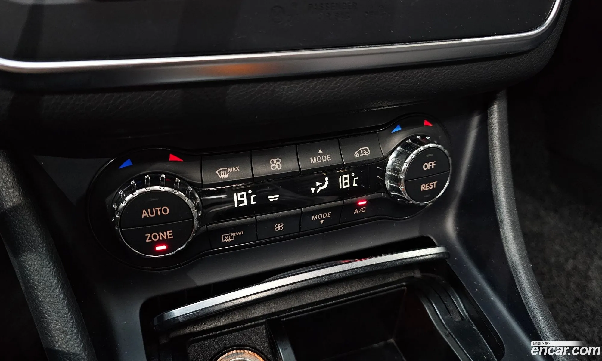 Mercedes-Benz CLA-Class C117 2017 — 16
