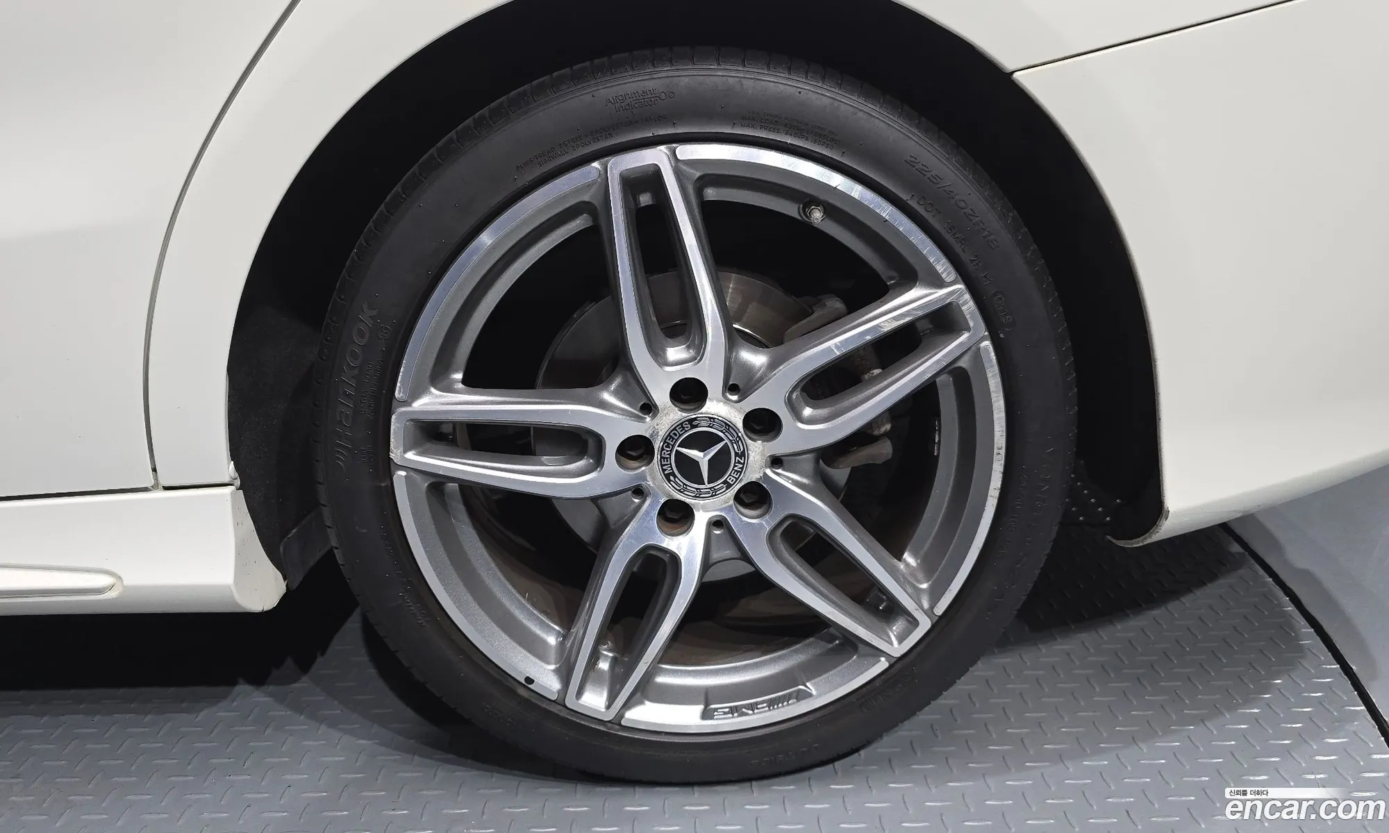 Mercedes-Benz CLA-Class C117 2017 — 2