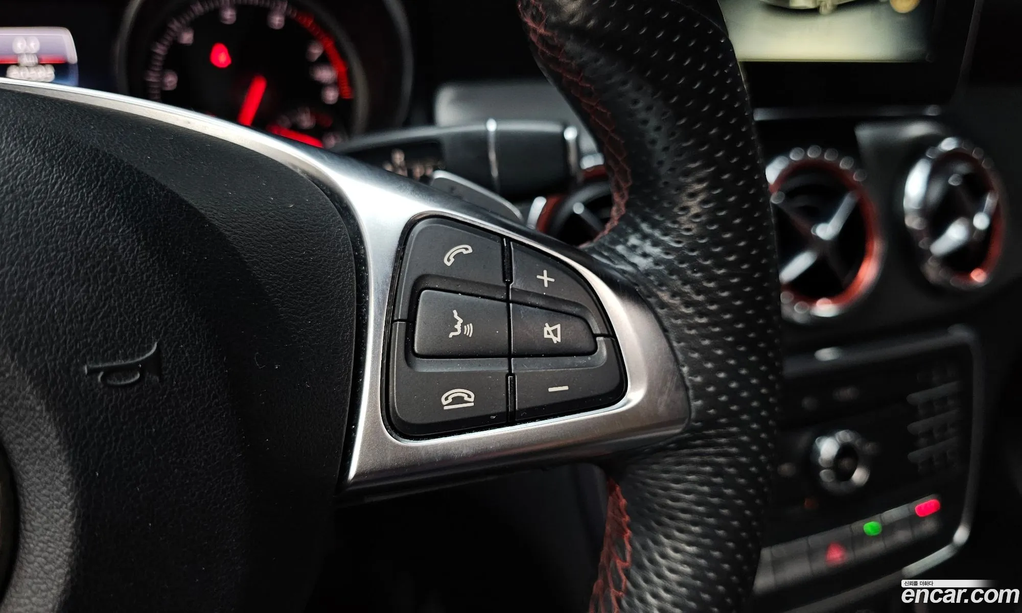 Mercedes-Benz CLA-Class C117 2017 — 7
