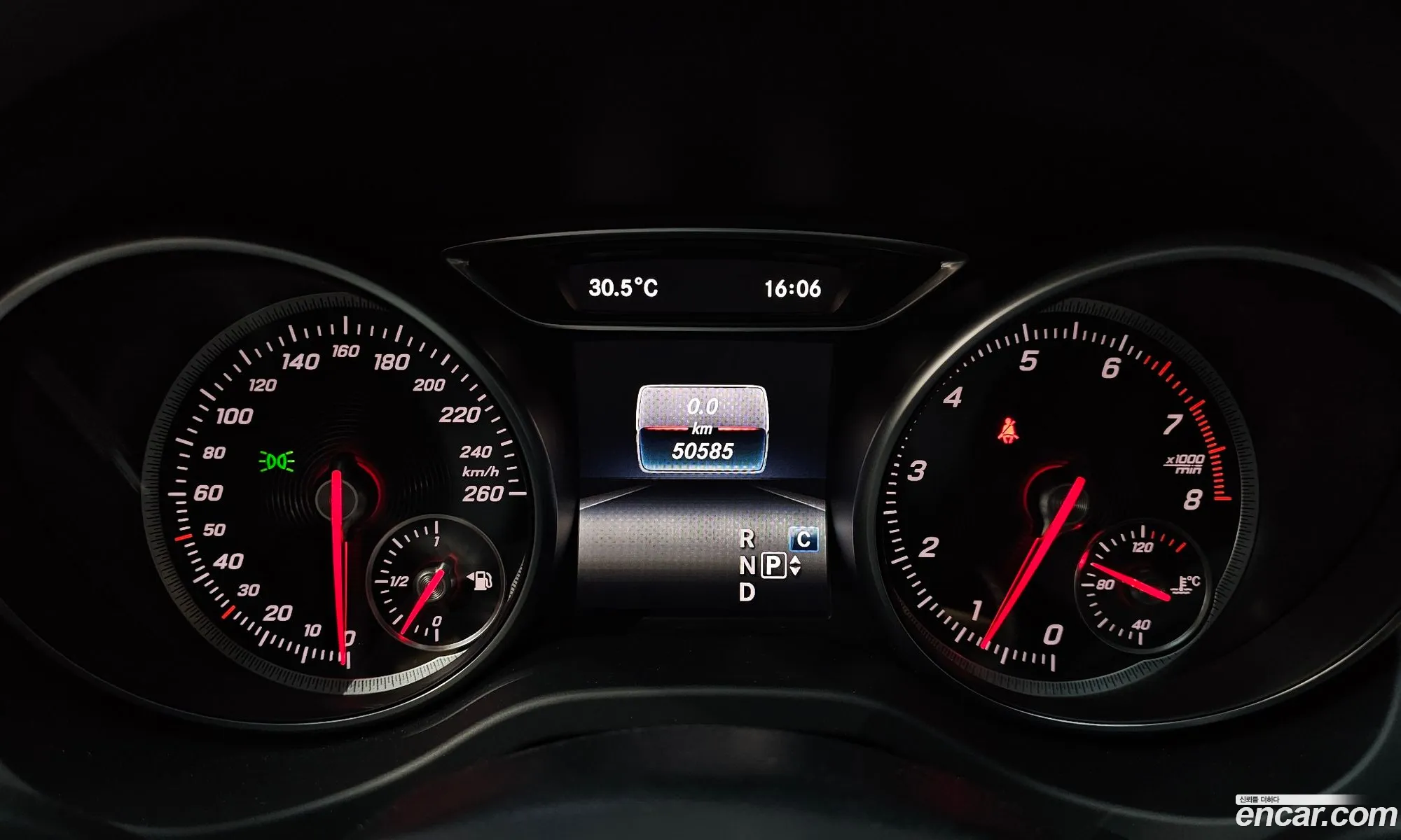 Mercedes-Benz CLA-Class C117 2017 — 29