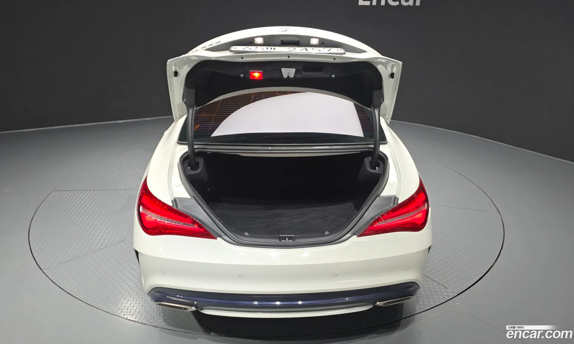 Mercedes-Benz CLA-Class C117 2017 — 15