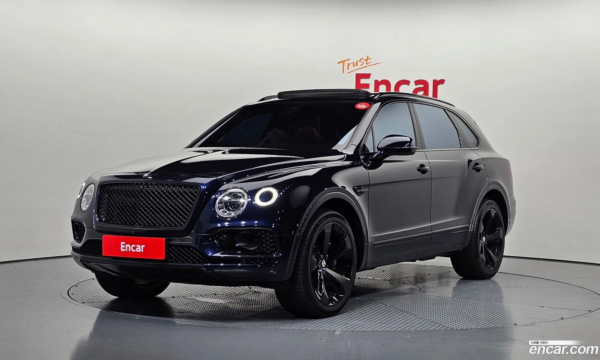 Bentley Bentayga 2018 SJAAC14V1JC020508 — 6