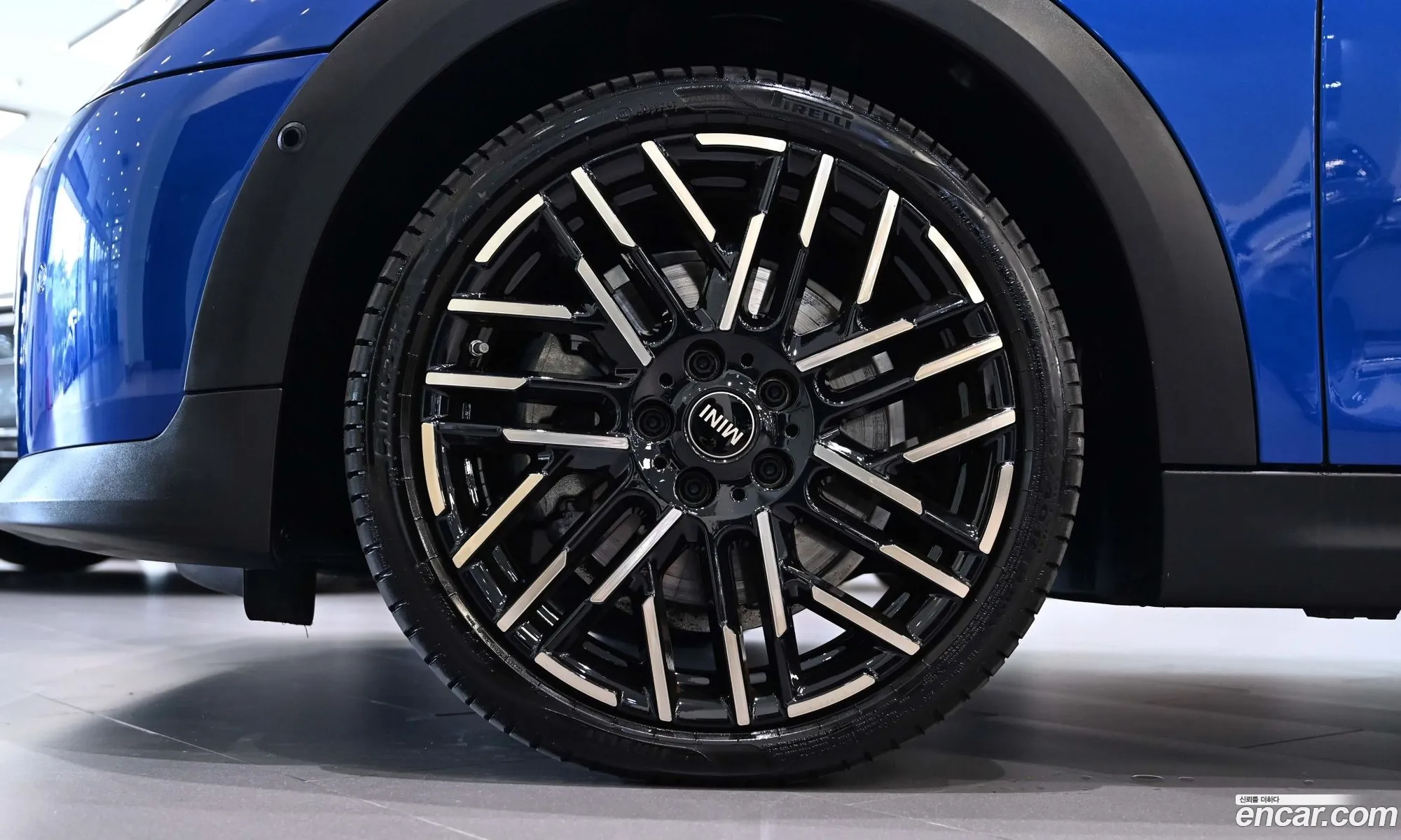Mini Cooper S 2025 — 8