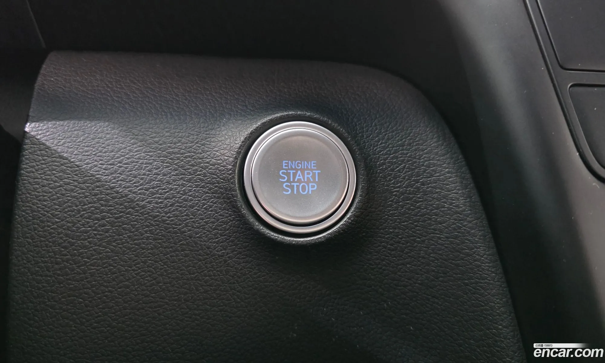 Hyundai Staria 2023 — 24