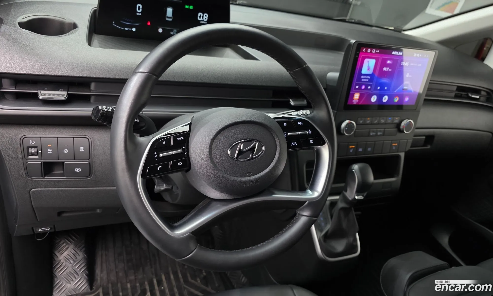 Hyundai Staria 2023 — 7