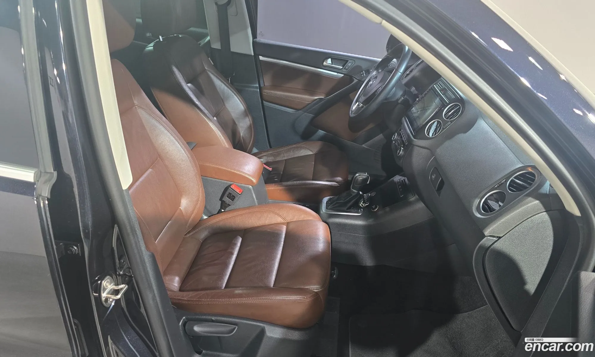 Volkswagen Tiguan 2015 — 20