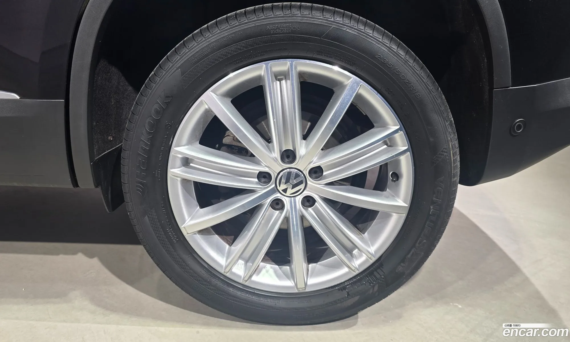 Volkswagen Tiguan 2015 — 8