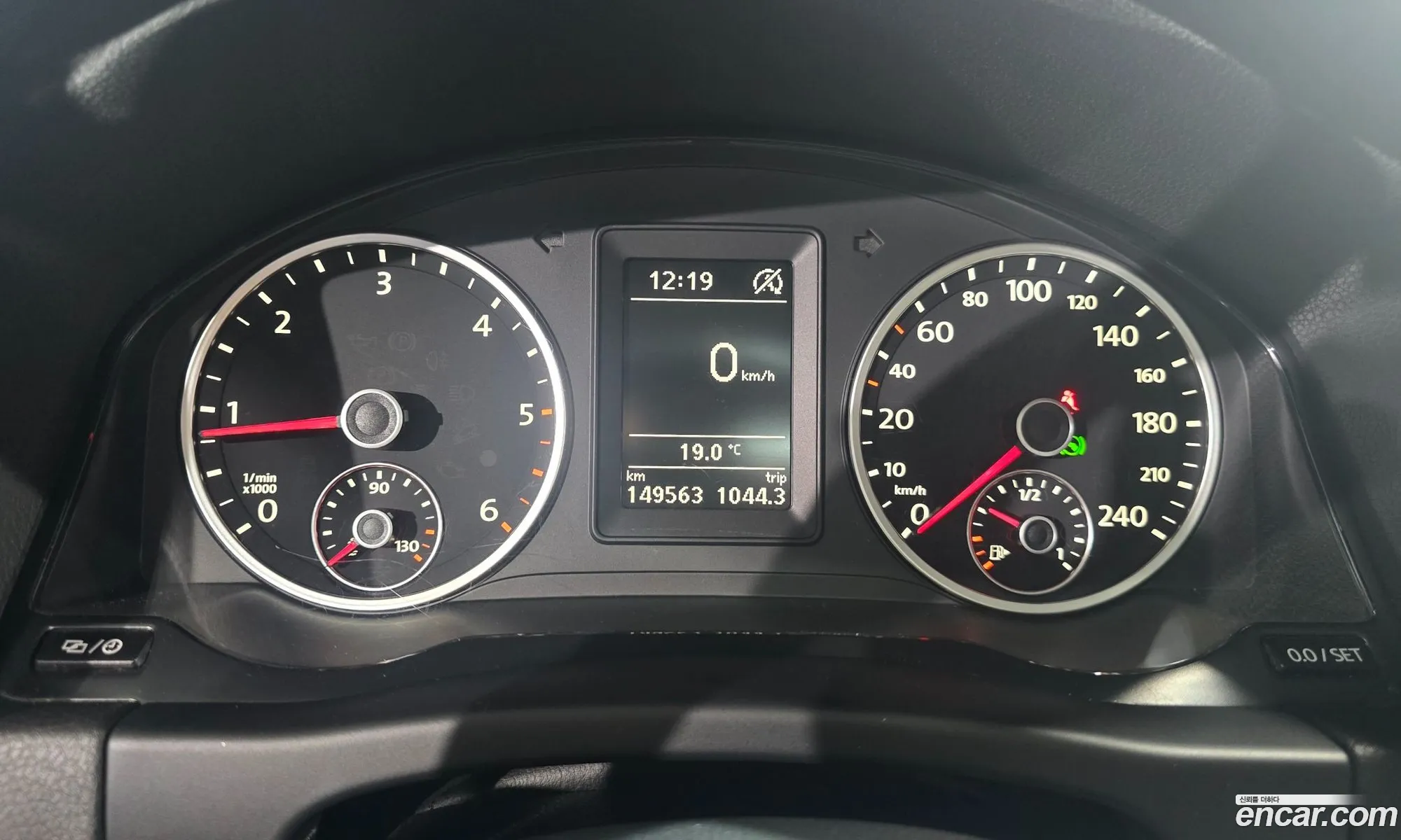 Volkswagen Tiguan 2015 — 13