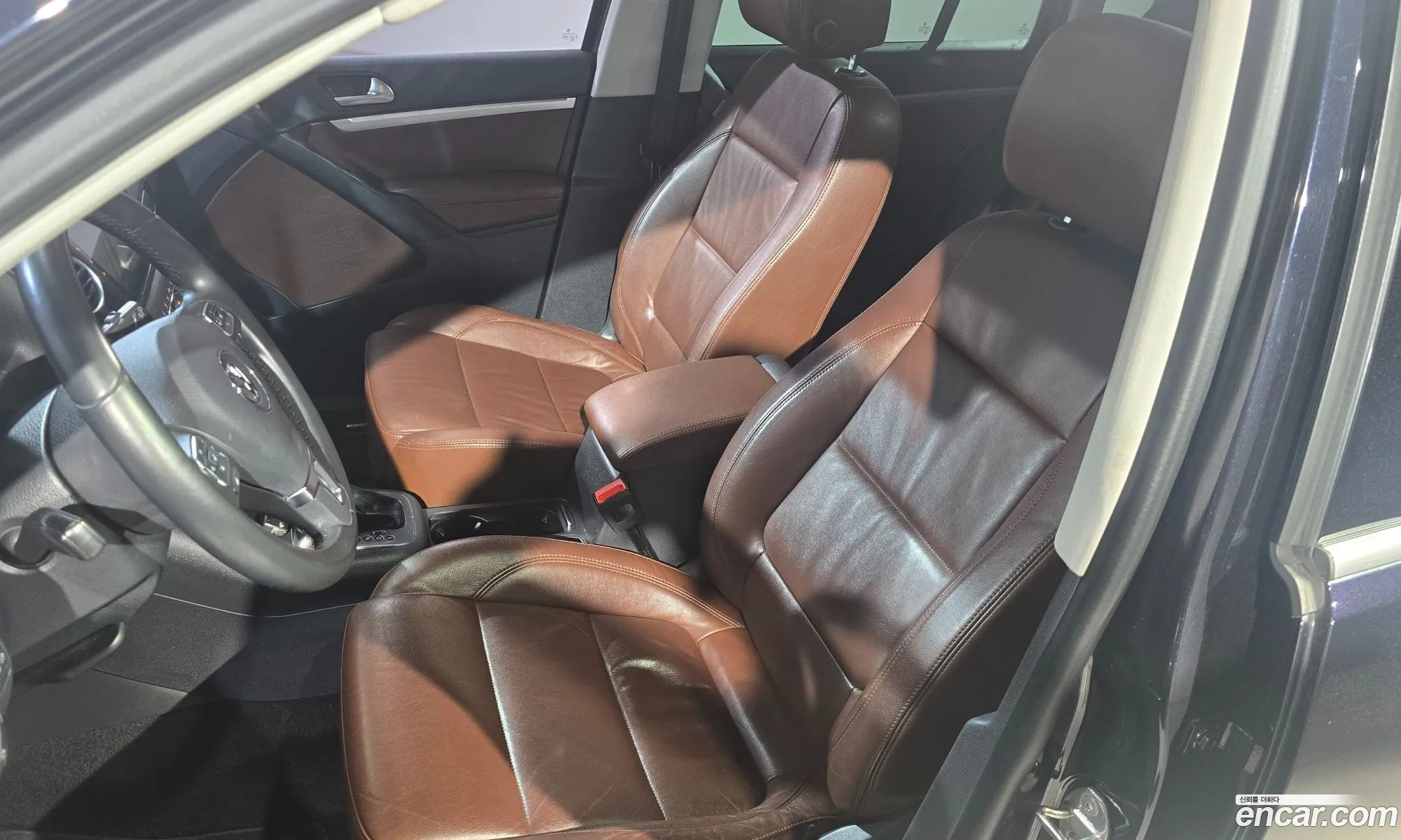 Volkswagen Tiguan 2015 — 16