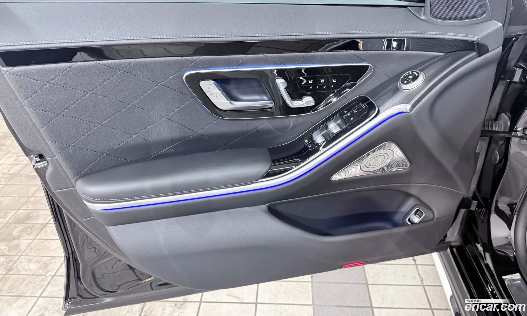 Mercedes-Benz S-Class W223 2023 — 16