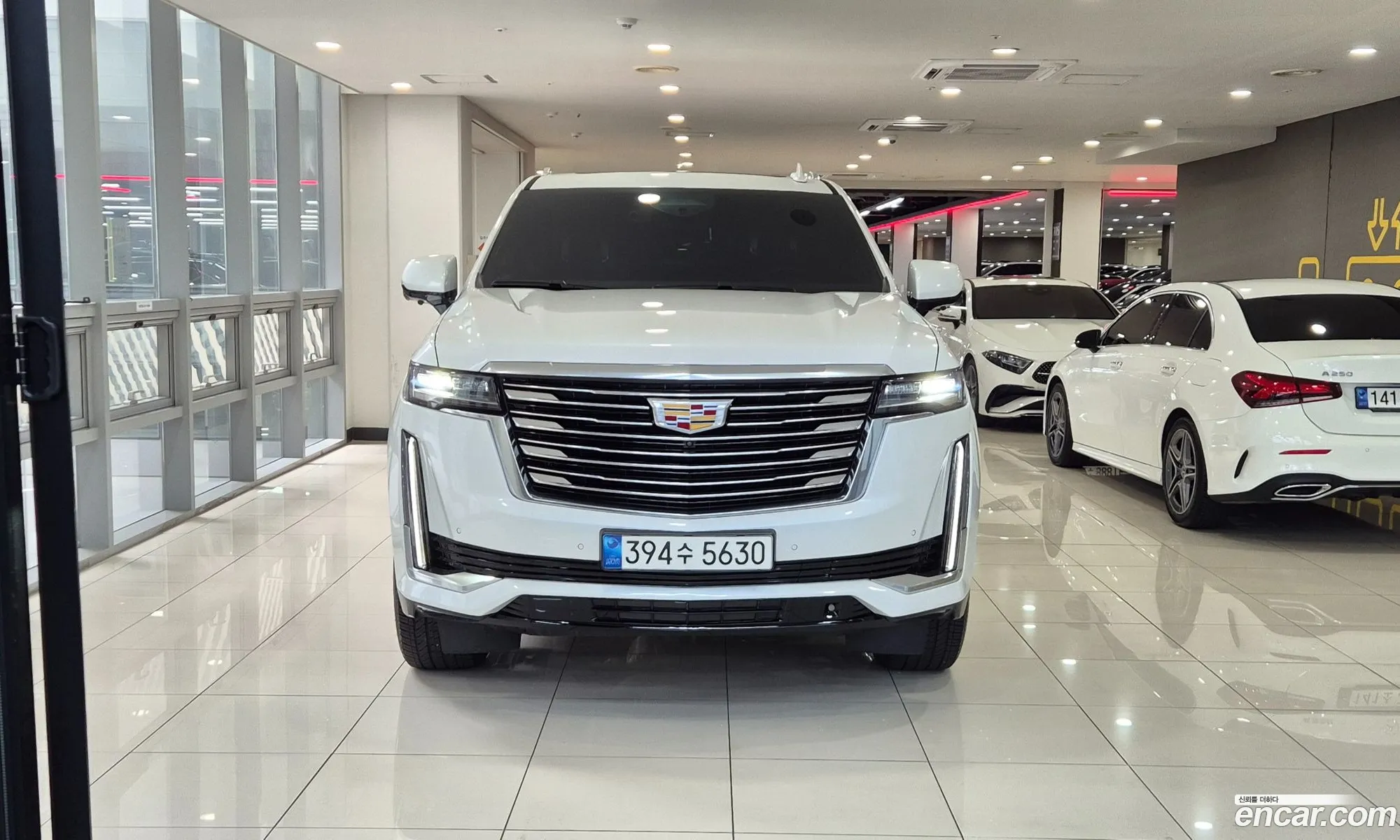 Cadillac Escalade 2023 — 8