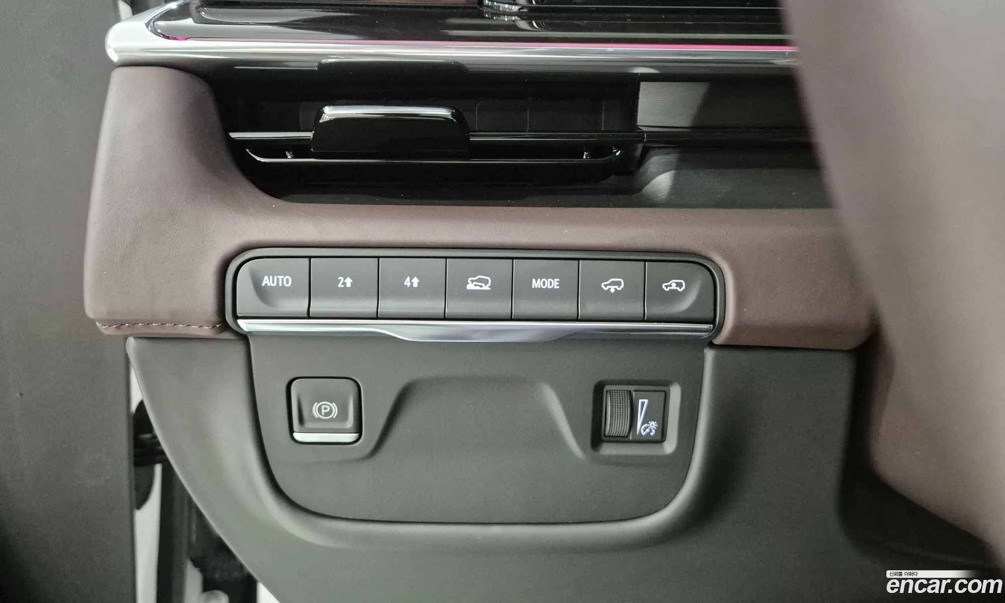 Cadillac Escalade 2023 — 9