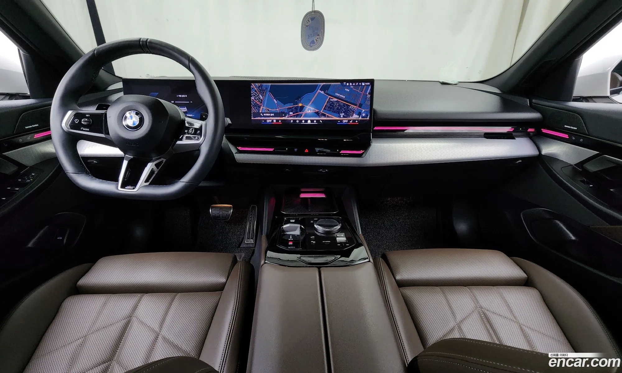 BMW 5 Series 2024 — 18