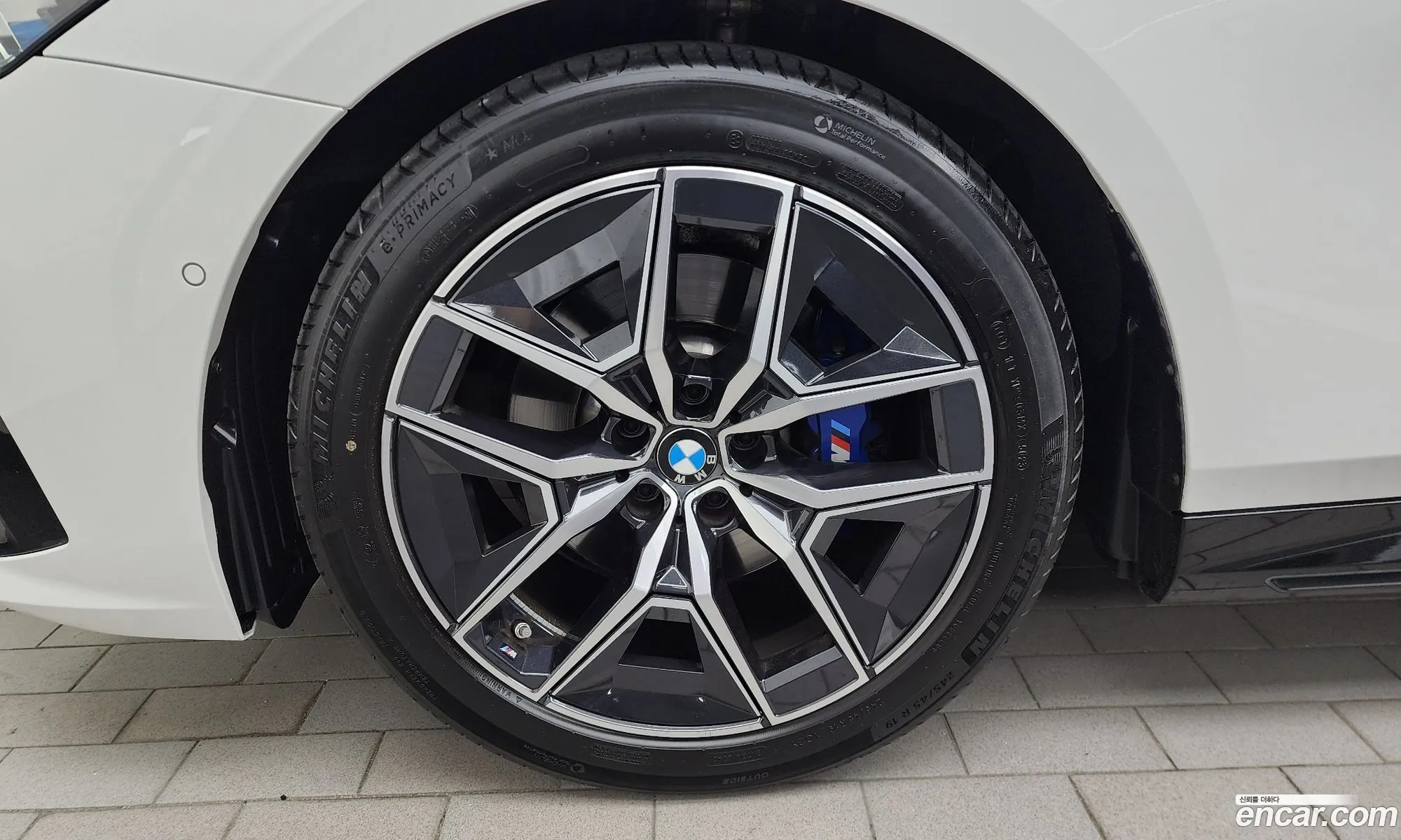 BMW 5 Series 2024 — 10