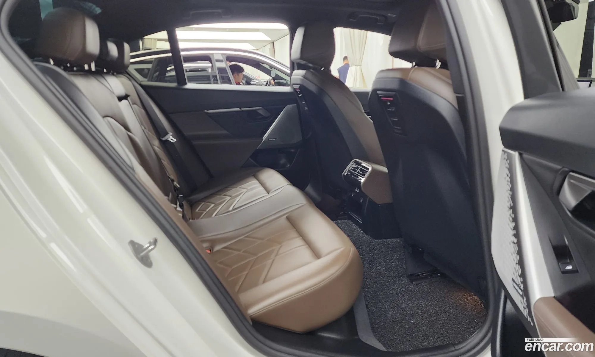 BMW 5 Series 2024 — 11