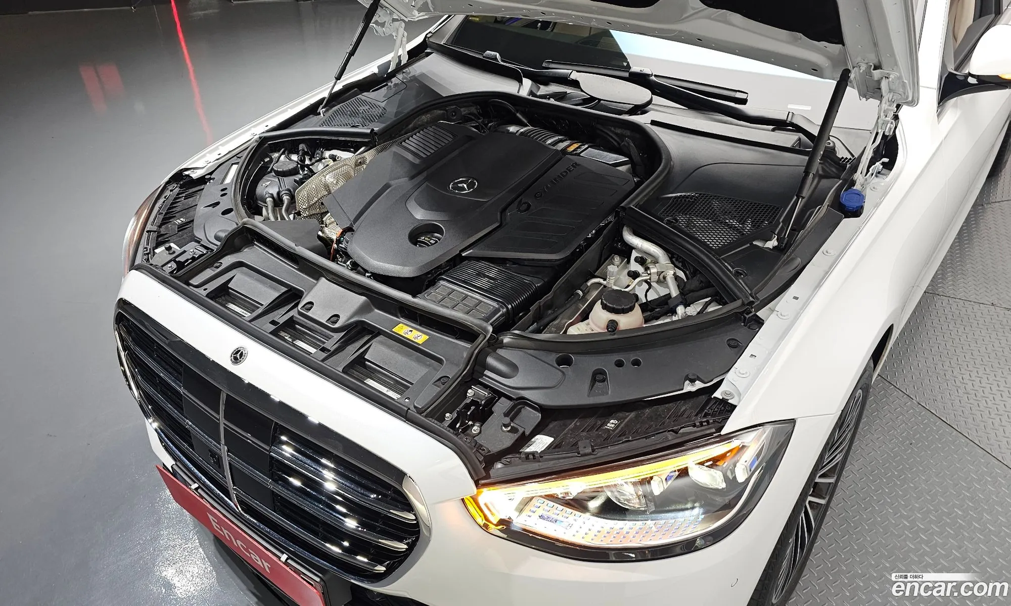 Mercedes-Benz S-Class W223 2025 — 17