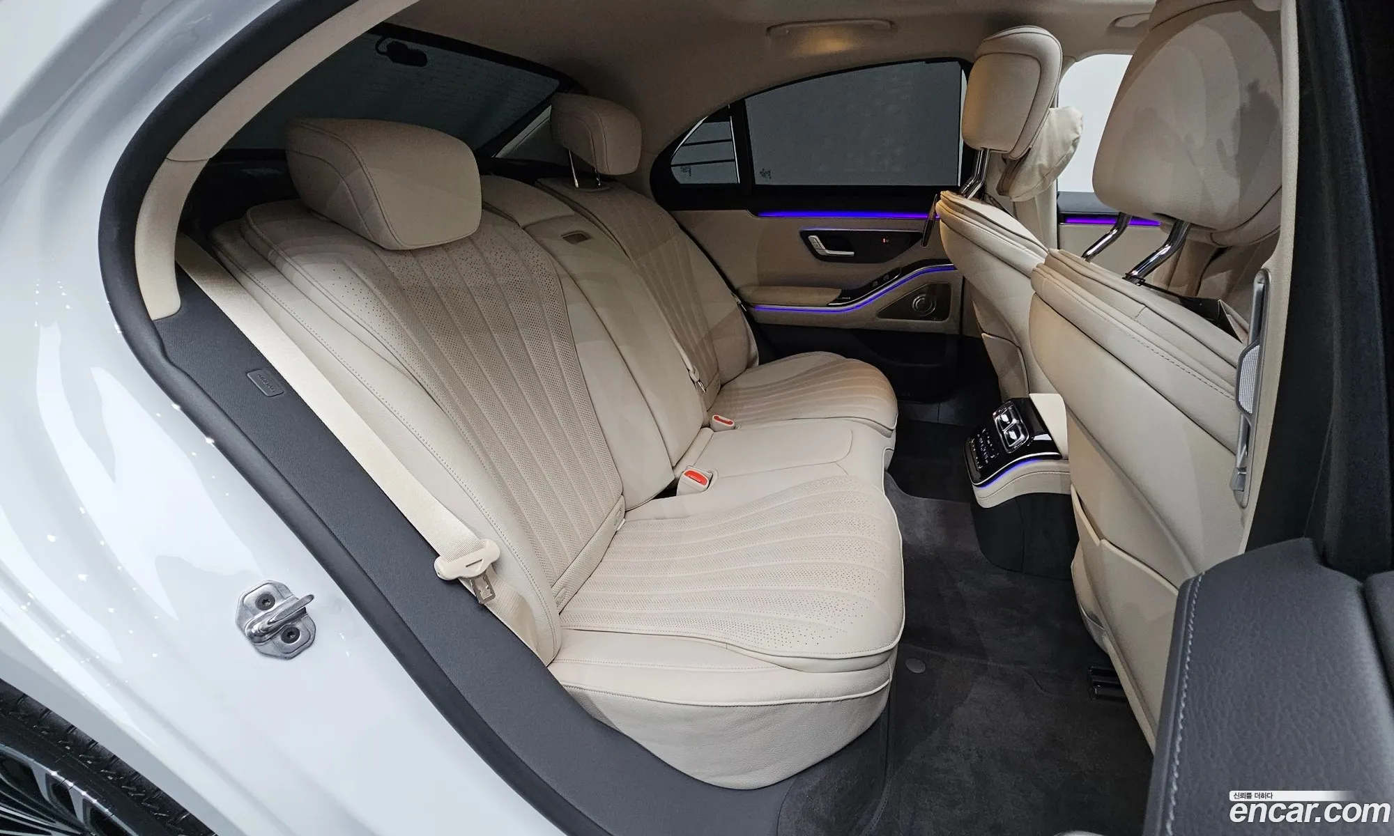 Mercedes-Benz S-Class W223 2025 — 36