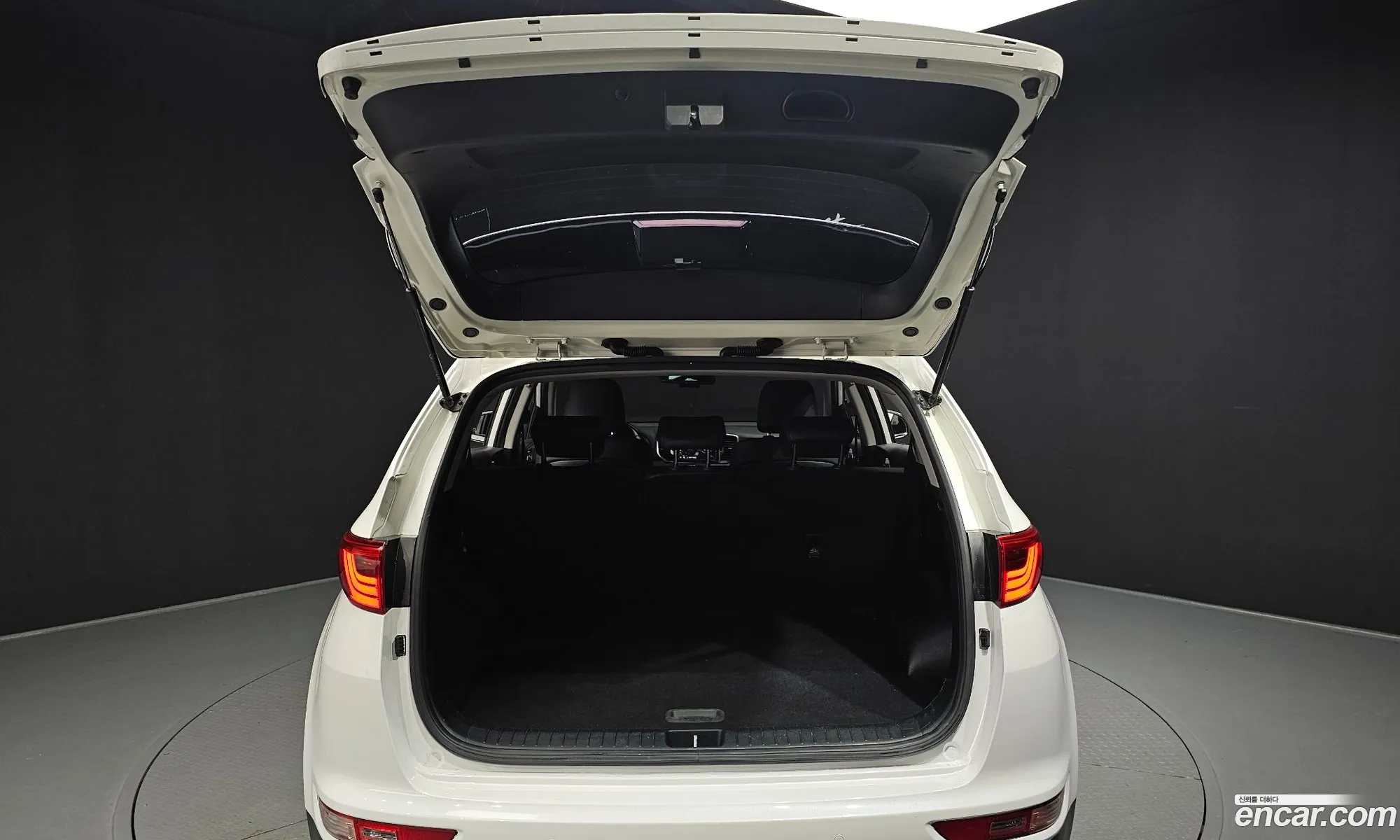 Kia Sportage 2018 — 18