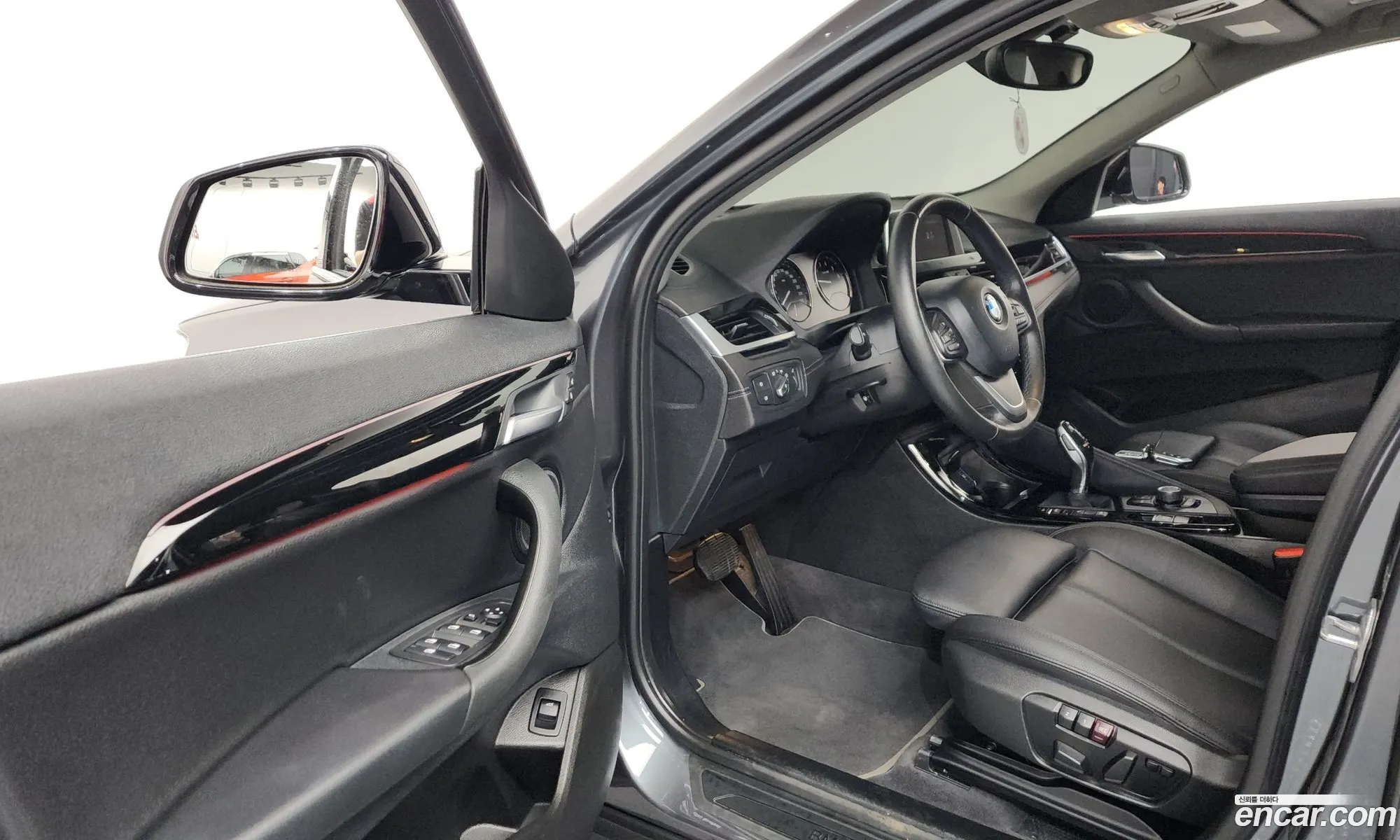 BMW X2 2020 WBA11DF03L5P18744 — 12