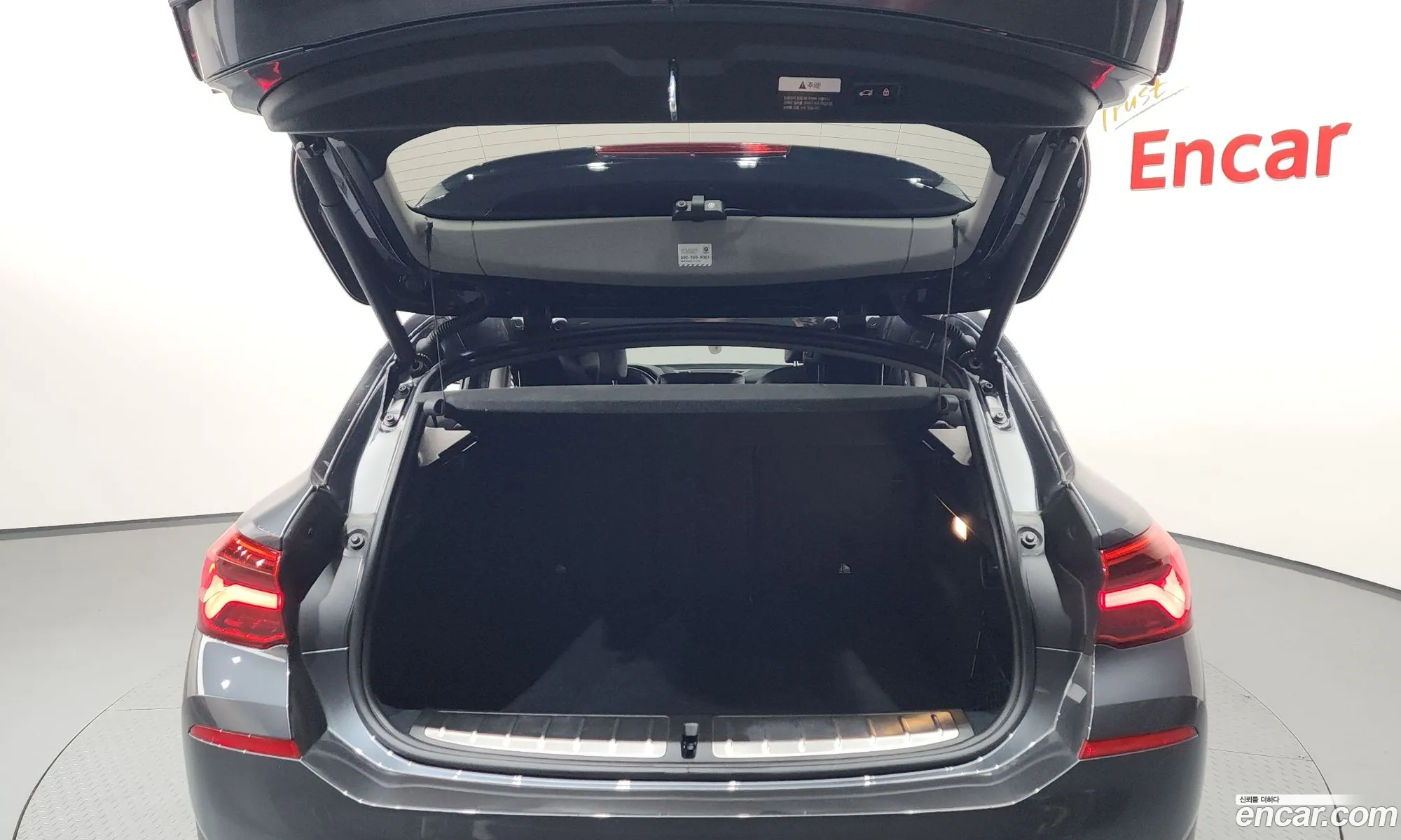 BMW X2 2020 WBA11DF03L5P18744 — 11