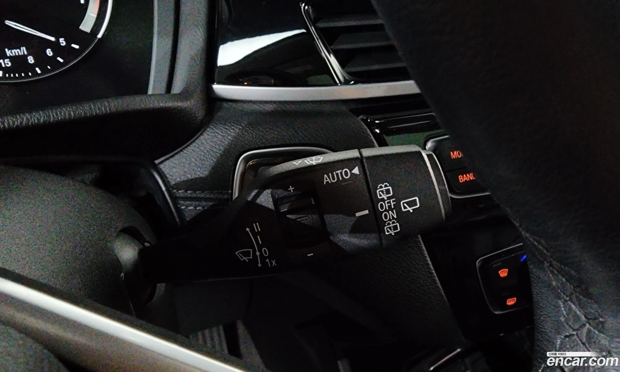 BMW X2 2020 WBA11DF03L5P18744 — 30
