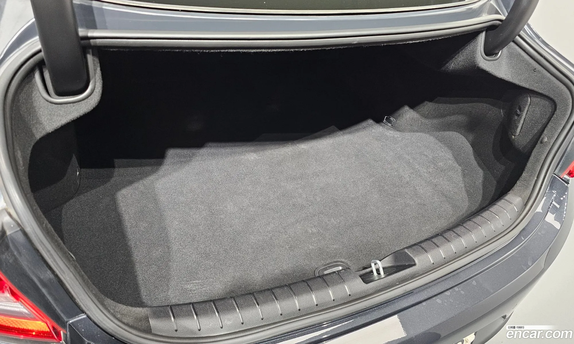 Hyundai Grandeur IG 2018 — 16