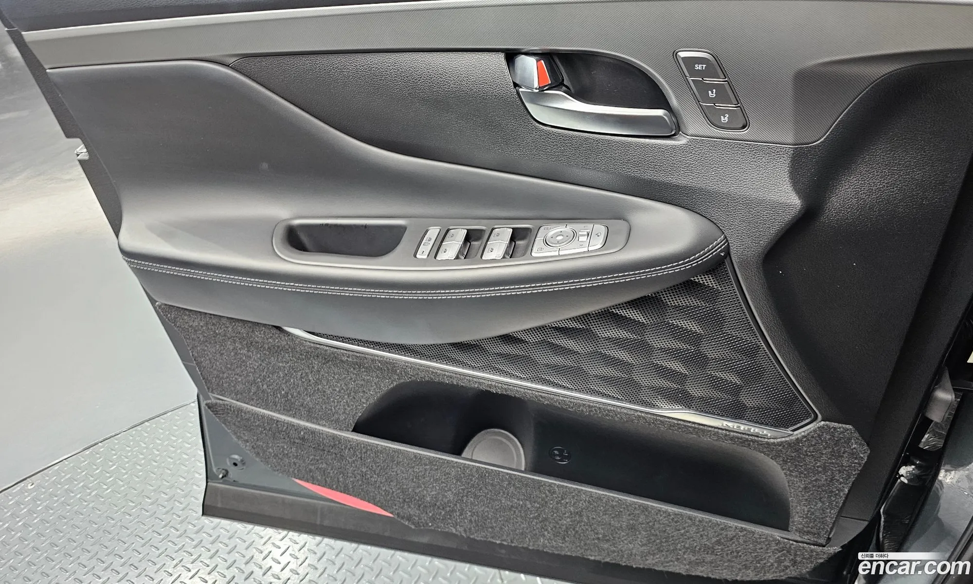 Hyundai Santa Fe 2023 — 13