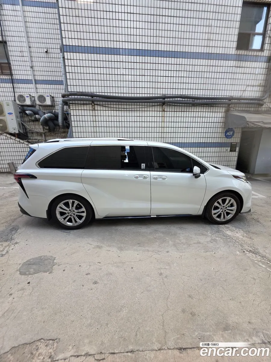 Toyota Sienna 2022 — 10