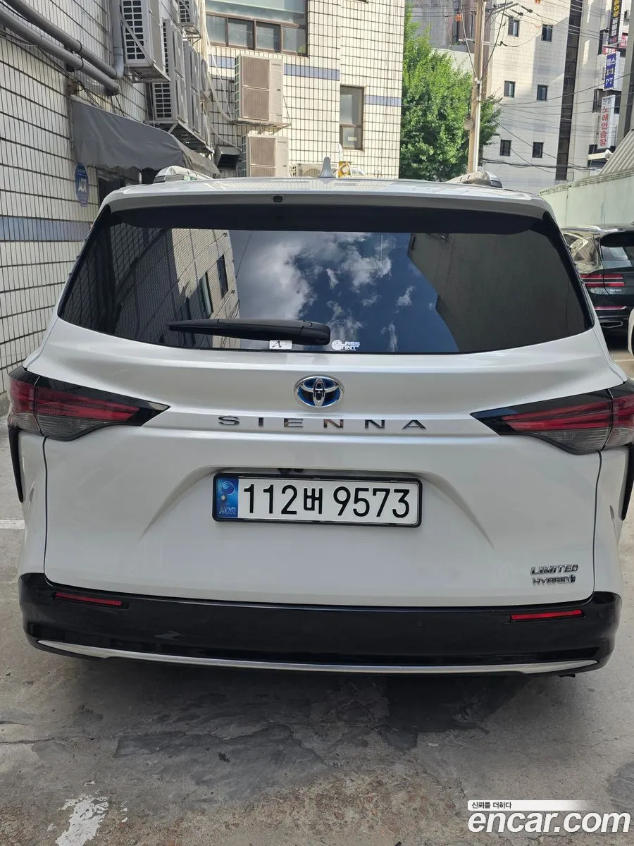 Toyota Sienna 2022 — 6