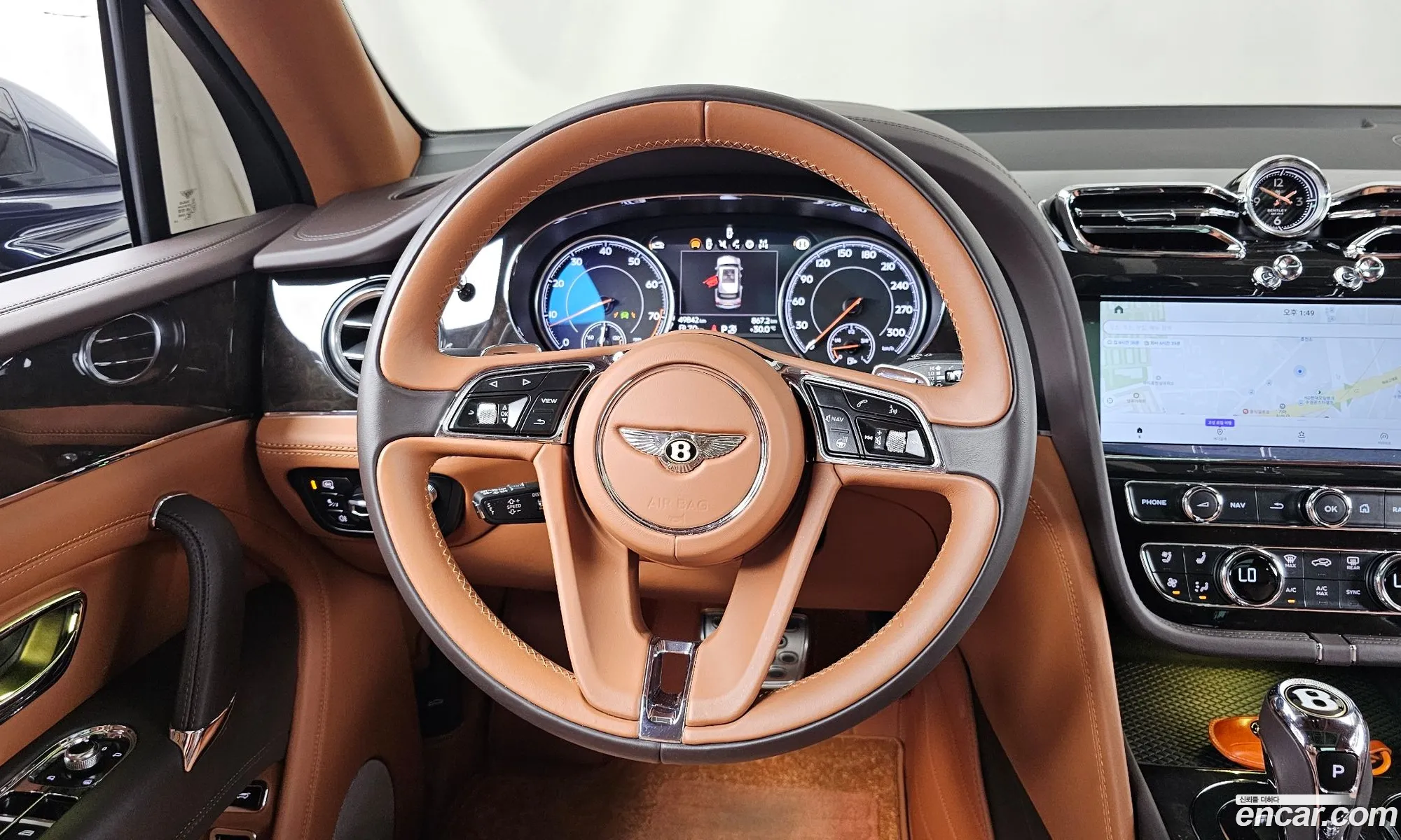 Bentley Bentayga 2019 SJAAM14VXKC027732 — 13
