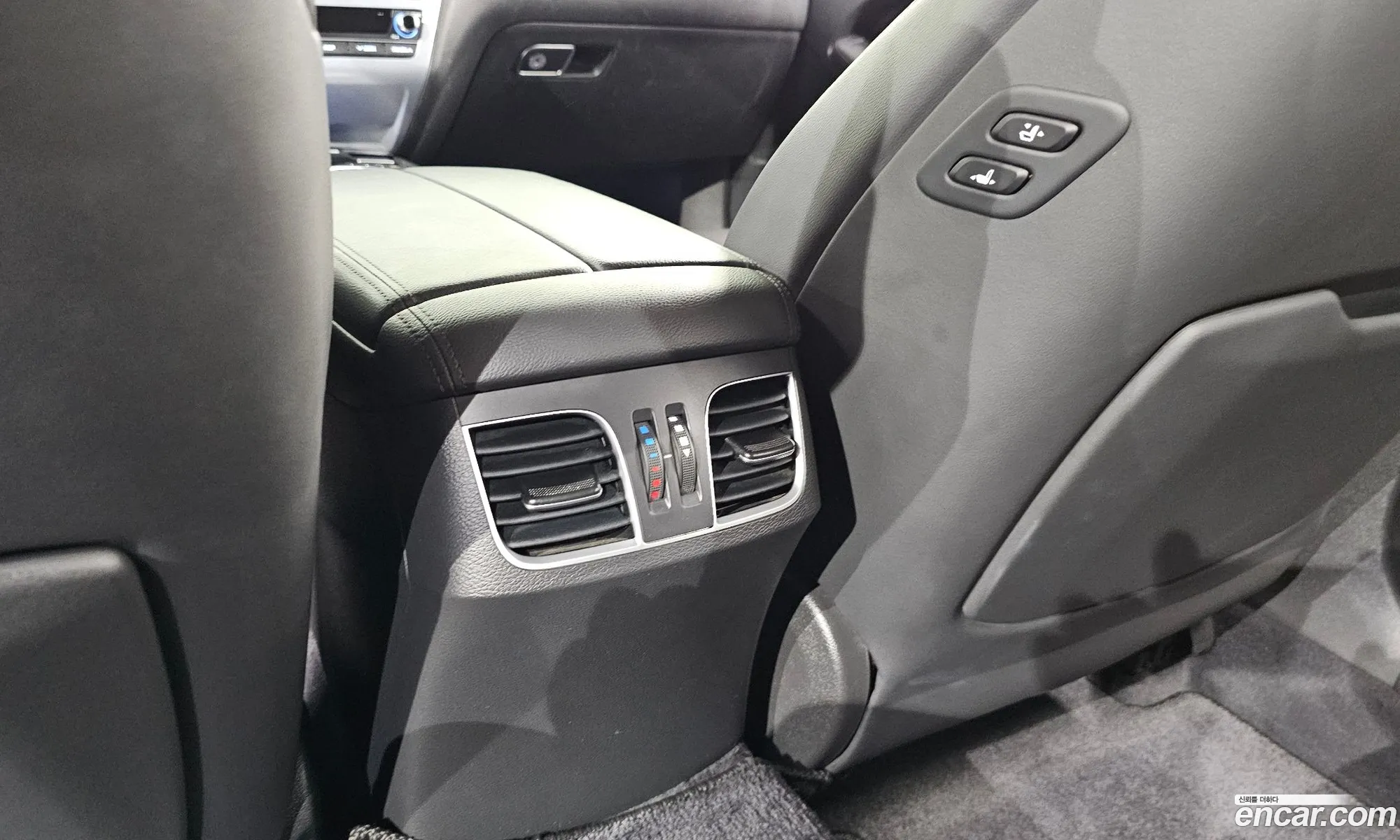Genesis G80 2019 KMHGM41DDKU309948 — 21