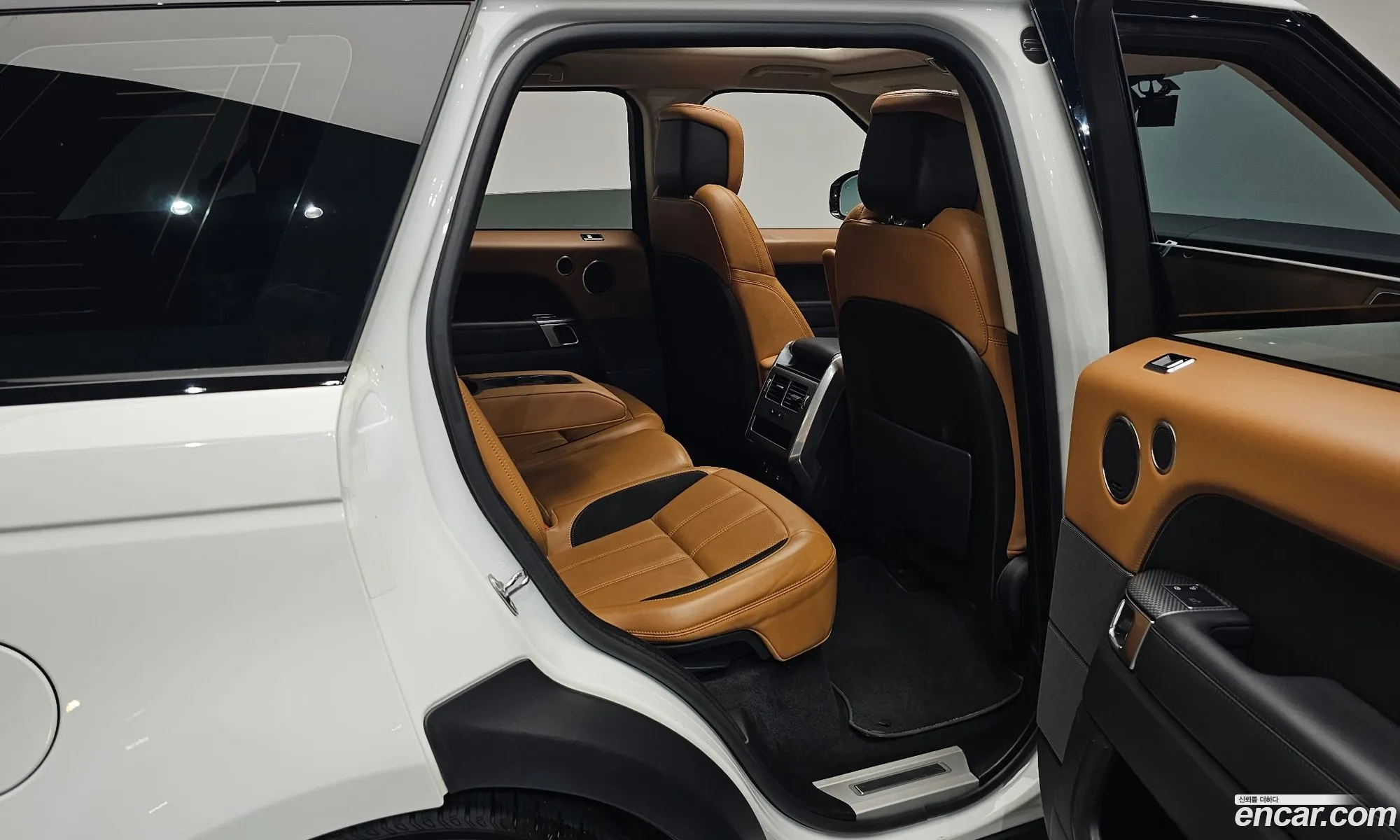 Land Rover Range Rover Sport 2019 — 10