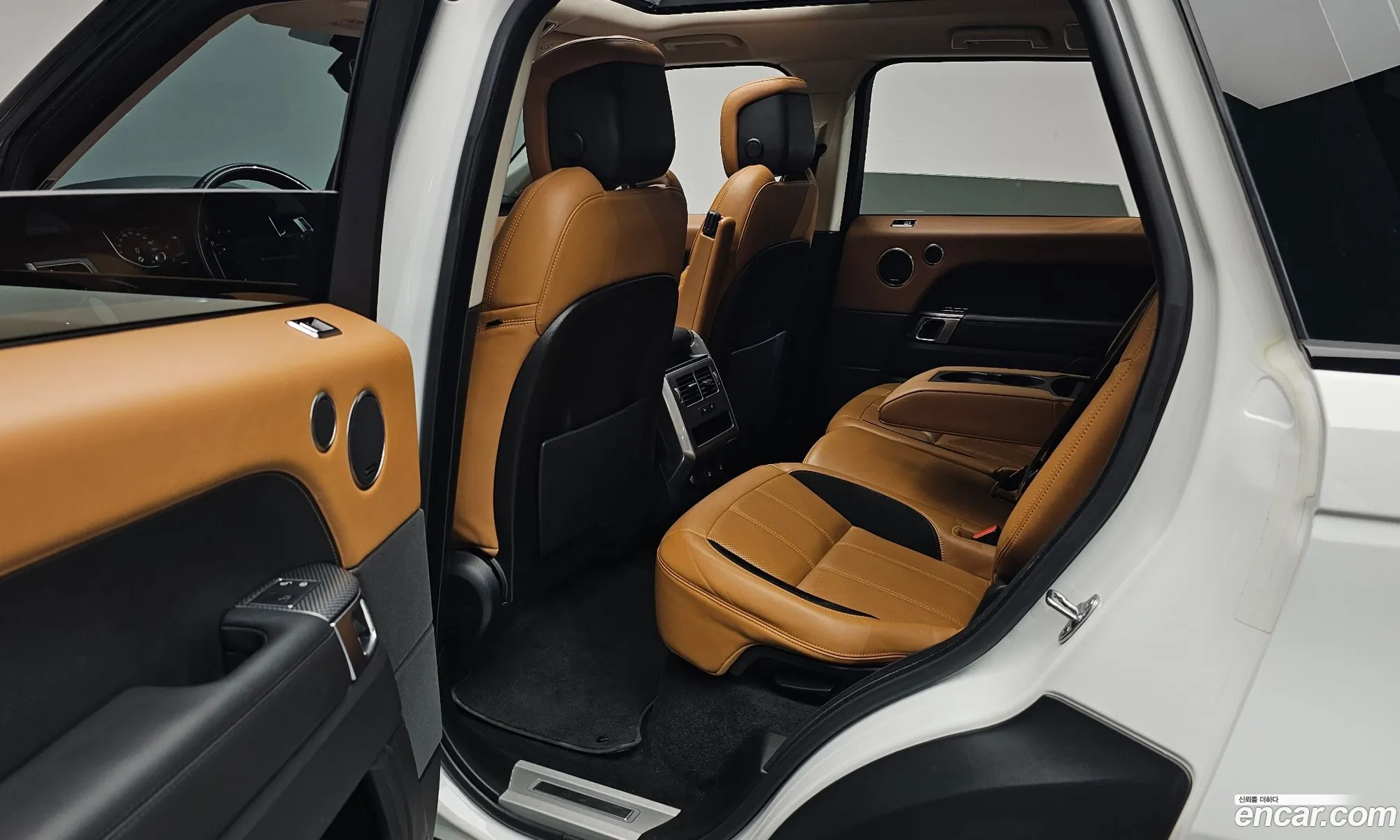 Land Rover Range Rover Sport 2019 — 38
