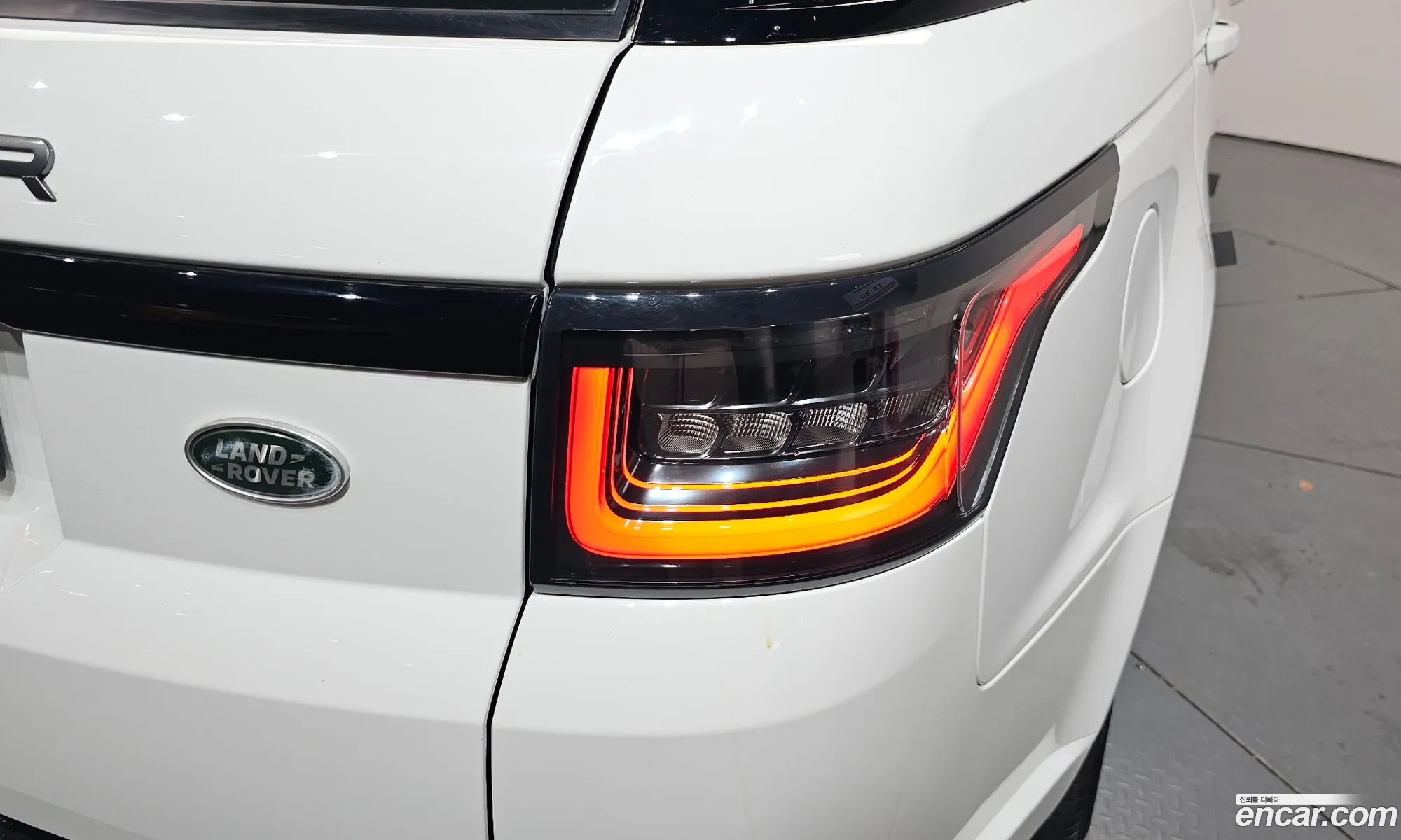 Land Rover Range Rover Sport 2019 — 13