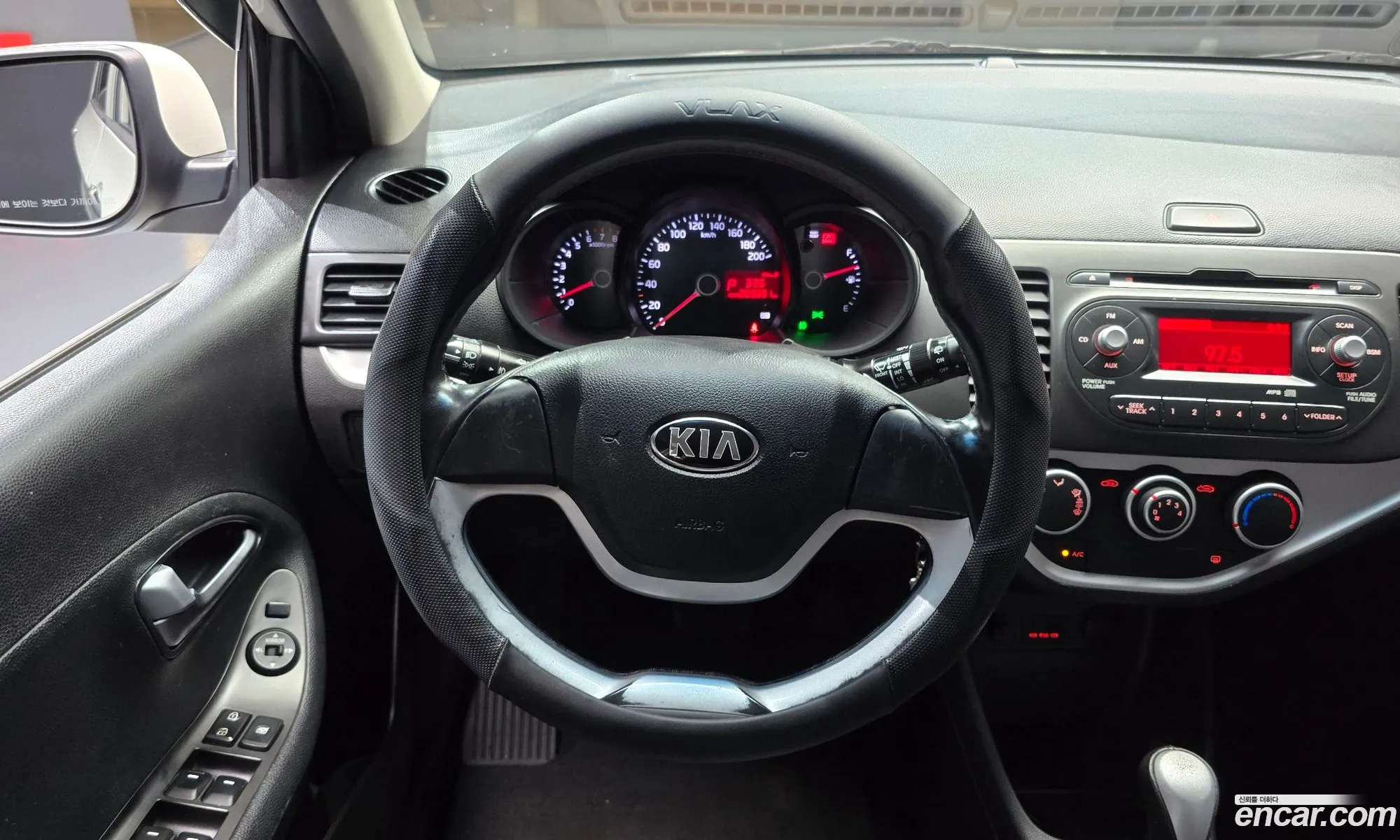 Kia Morning 2012 — 17