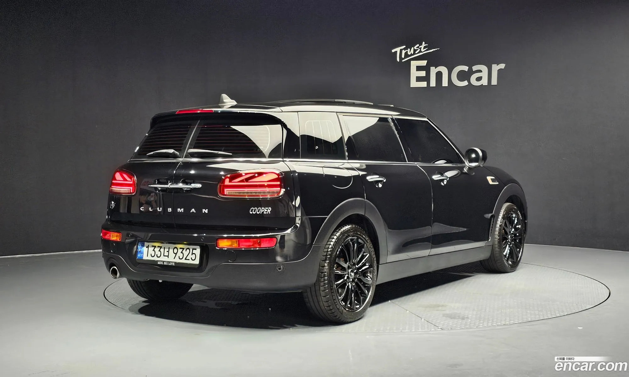 Mini Cooper Clubman 2022 — 17