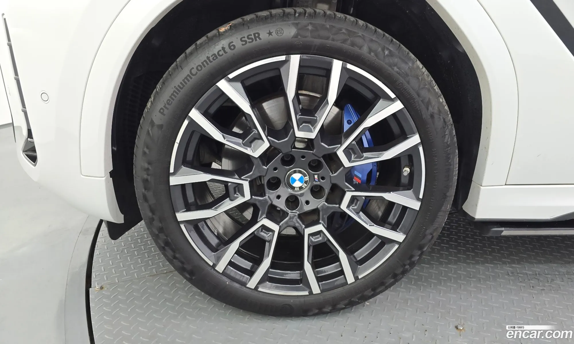 BMW X6 2023 — 8
