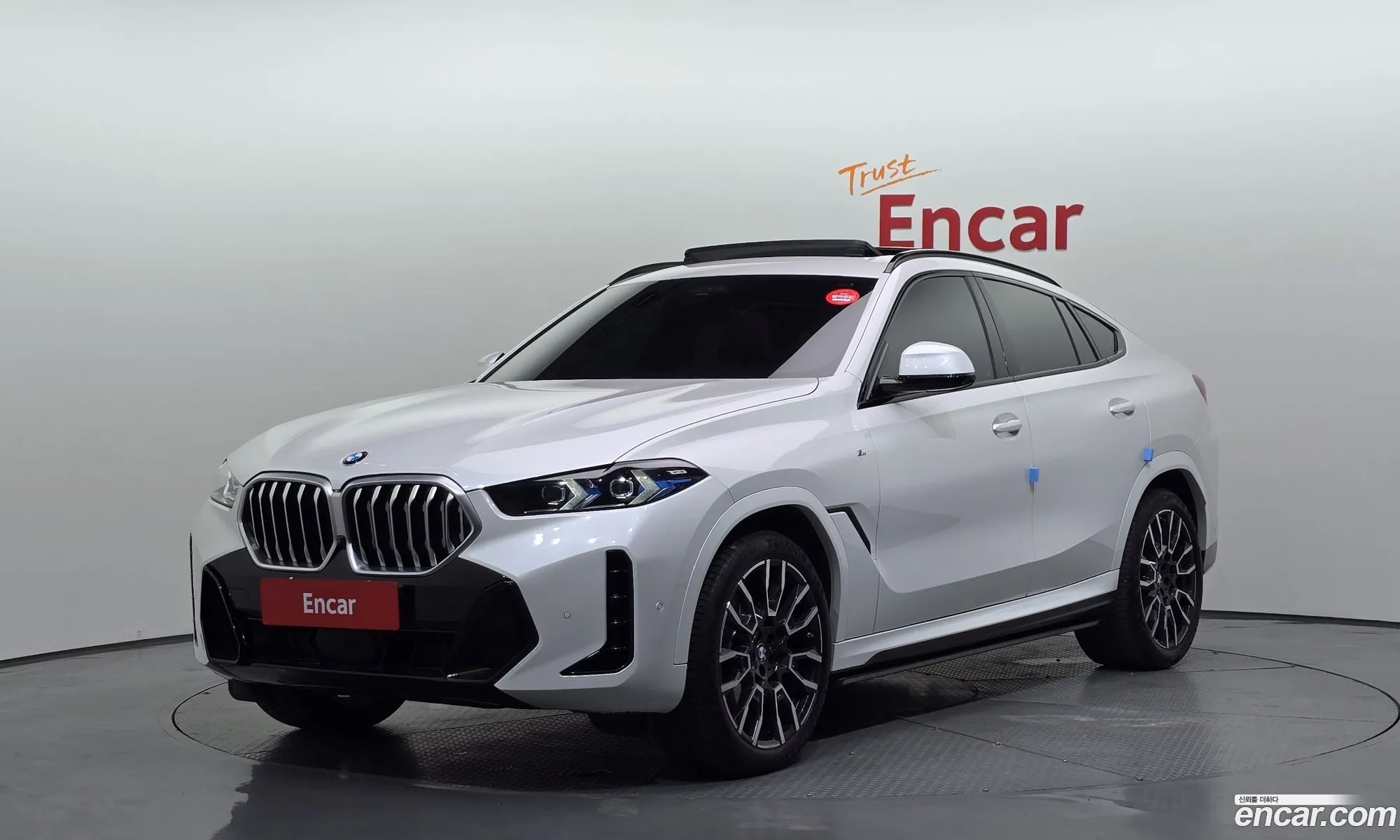 BMW X6 2023 — 7