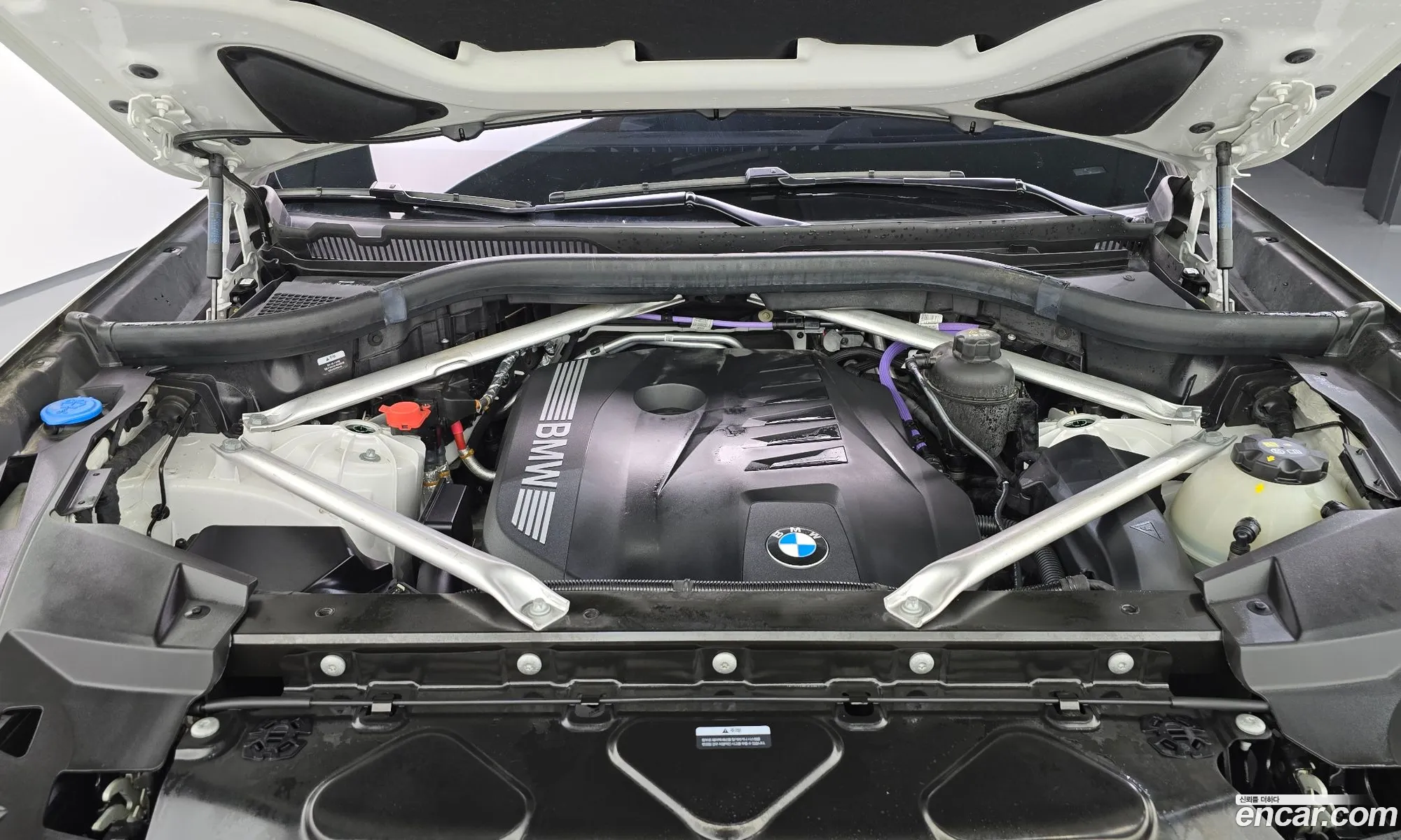 BMW X6 2023 — 11