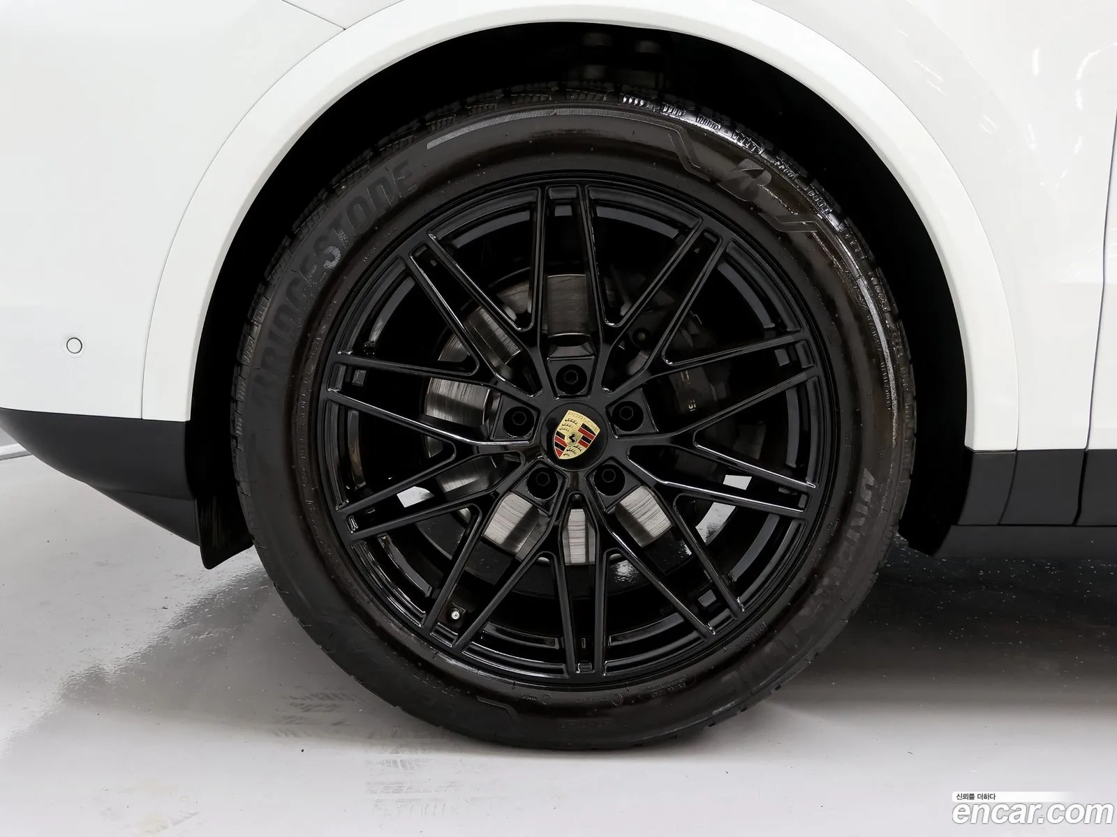 Porsche Cayenne 2023 — 10