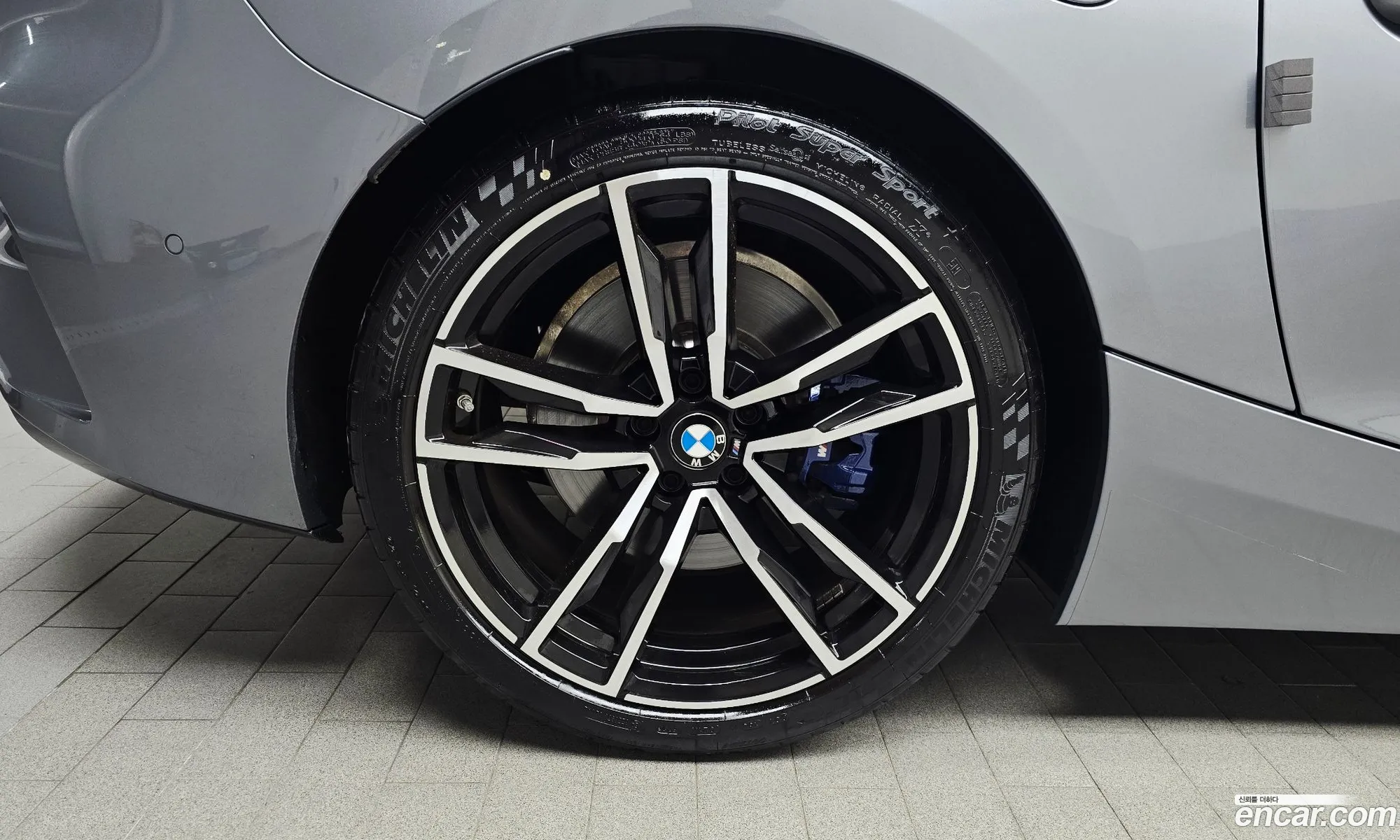 BMW Z4 2024 — 27