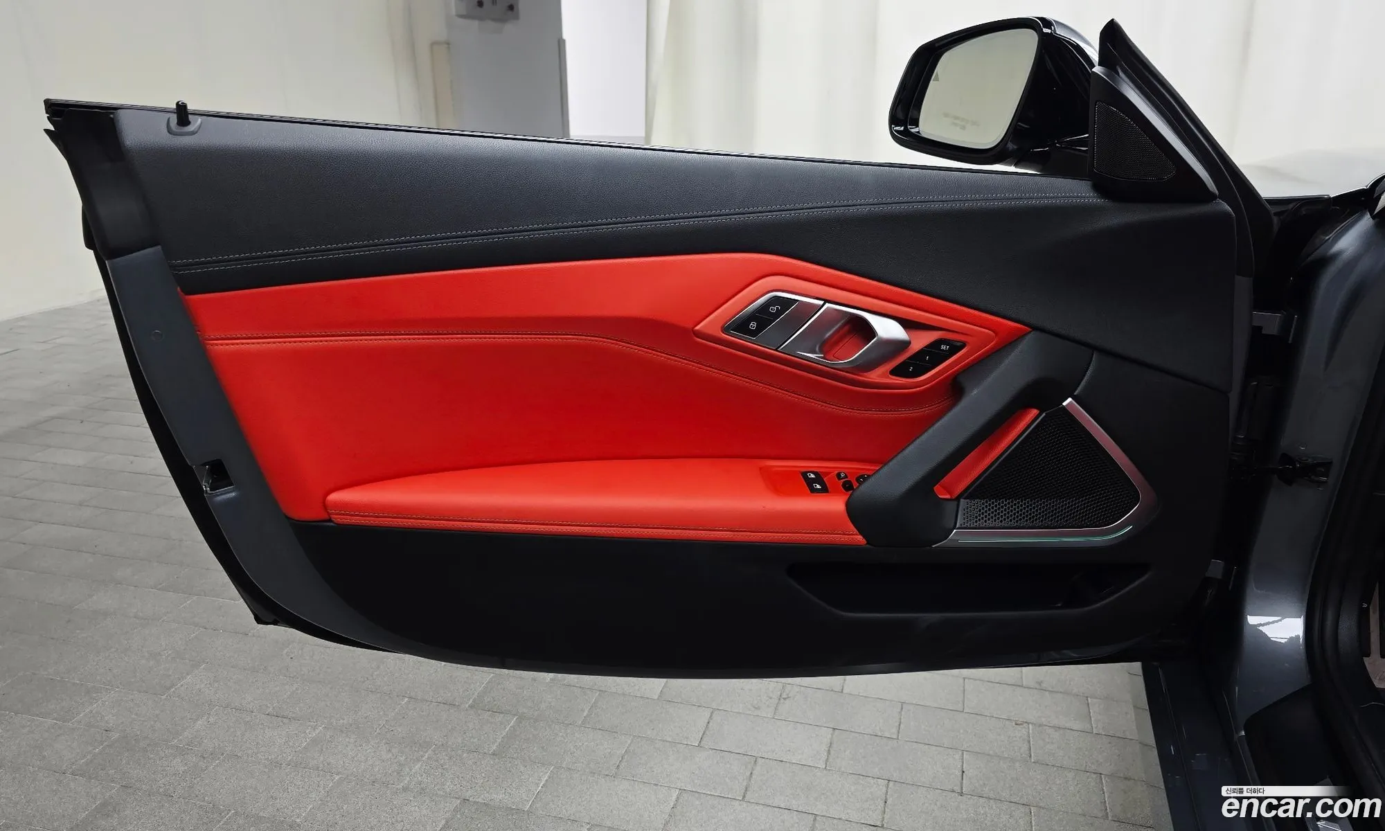 BMW Z4 2024 — 12