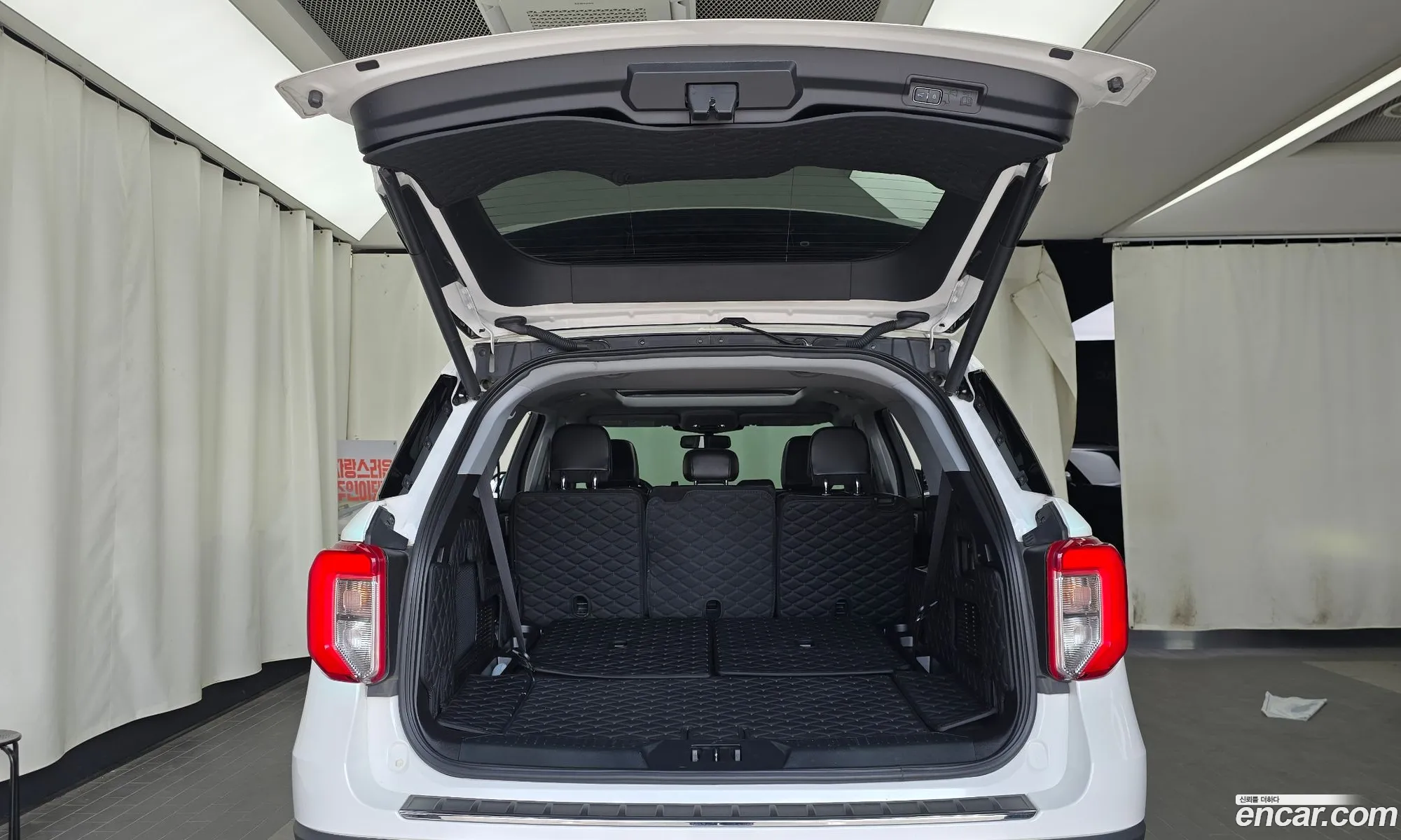 Ford Explorer 6th Gen 2021 1FMSK8FH6MGA09535 — 2