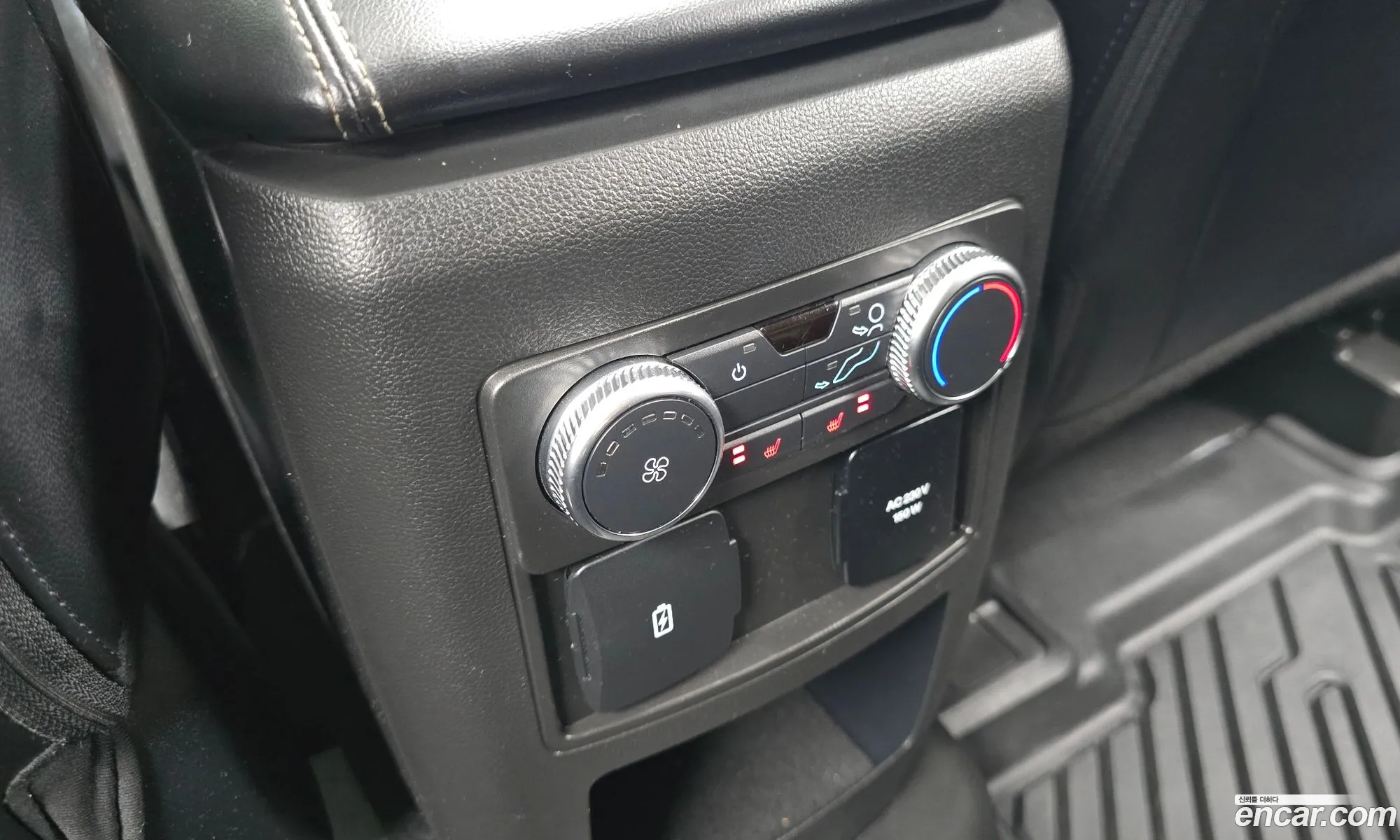 Ford Explorer 6th Gen 2021 1FMSK8FH6MGA09535 — 3
