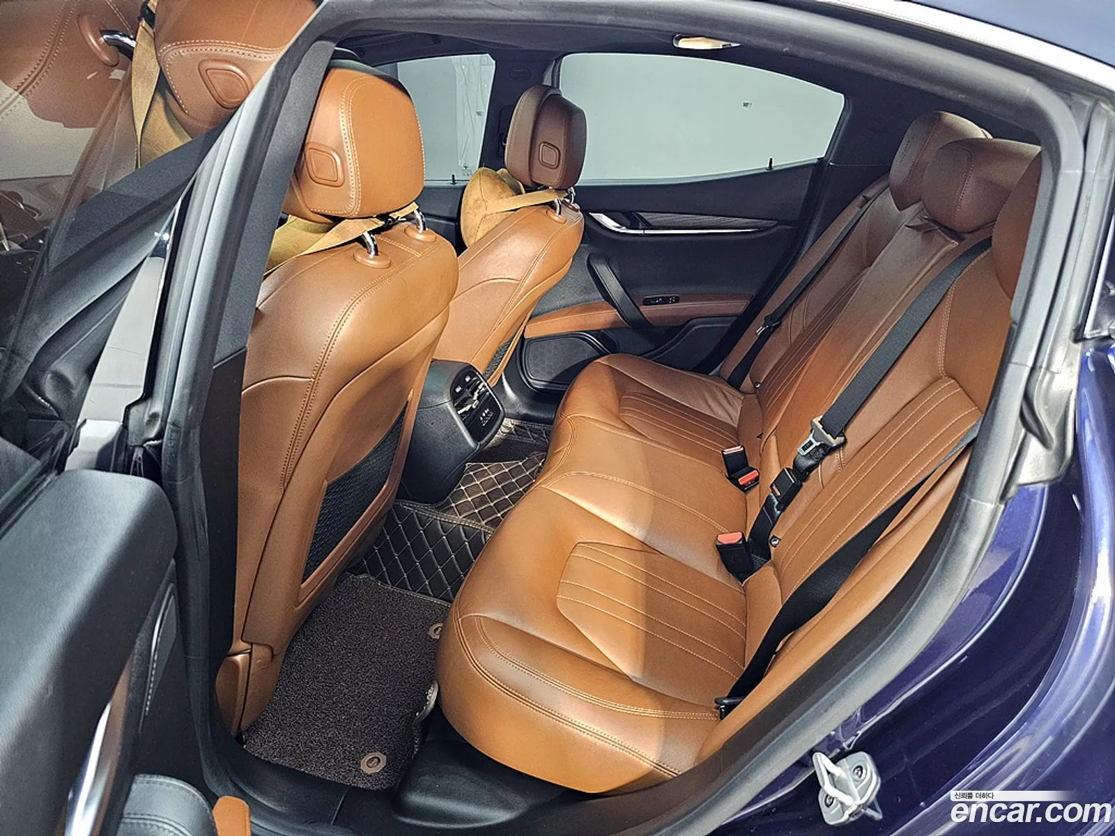 Maserati Ghibli 2018 — 19