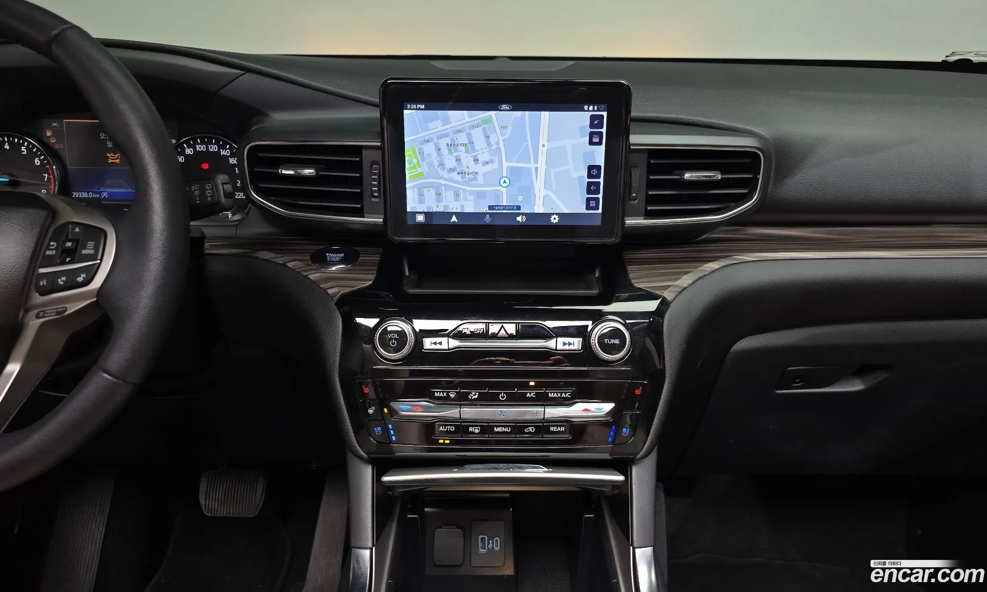 Ford Explorer 6th Gen 2023 1FMSK8FH4PGB54934 — 25